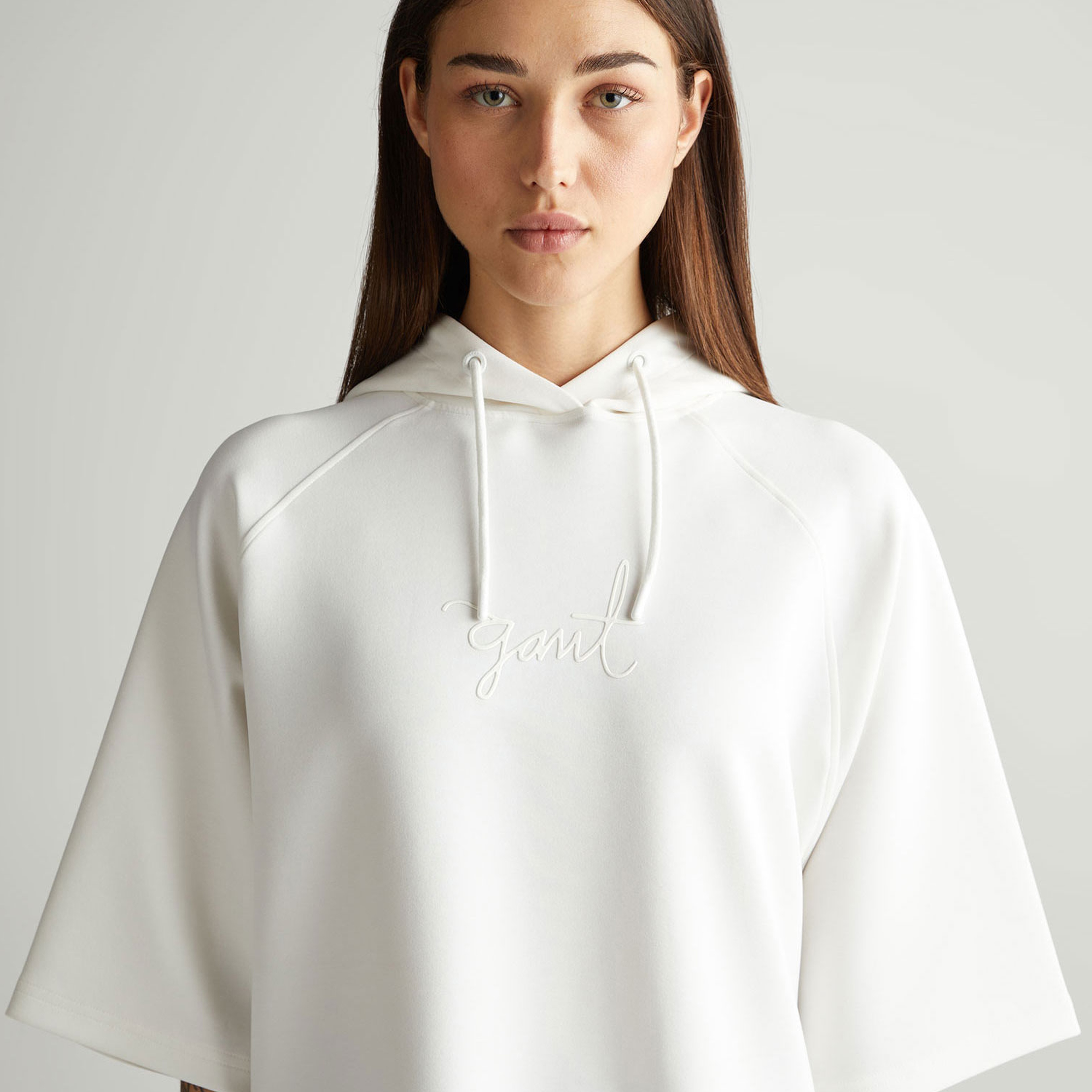 GANT Kadın Krem Oversize Fit Kapüşonlu Logolu Sweatshirt