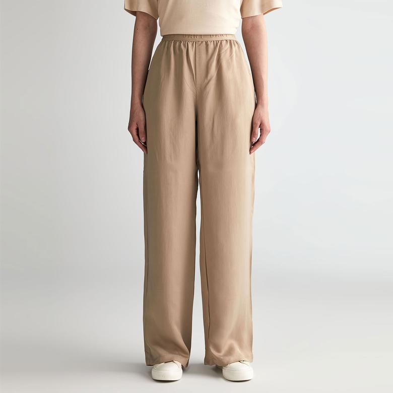 GANT Kadın Bej Regular Fit Pantolon