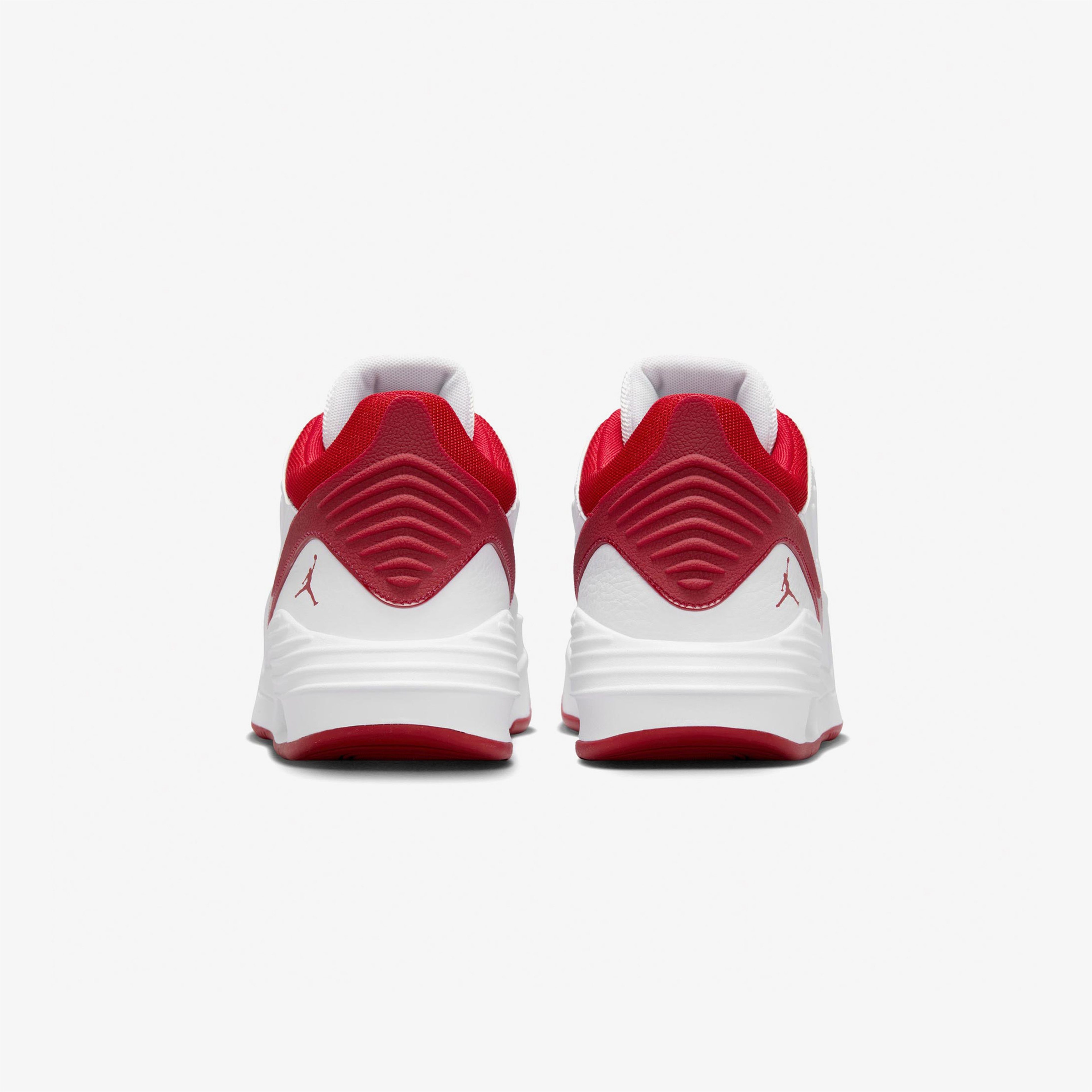 Jordan Max Aura 5 Erkek Beyaz Sneaker