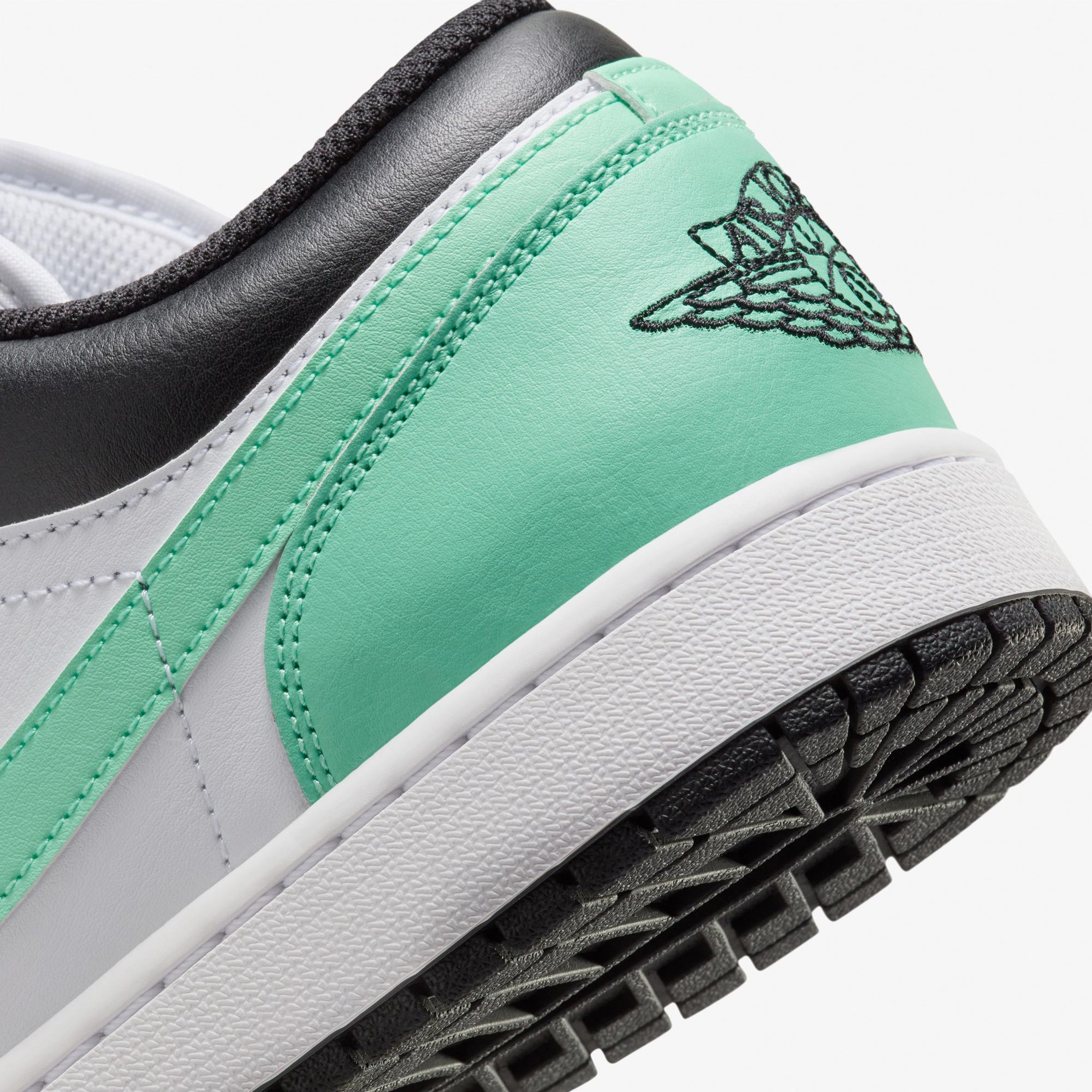 Jordan Air Jordan 1 Low Erkek Beyaz Sneaker
