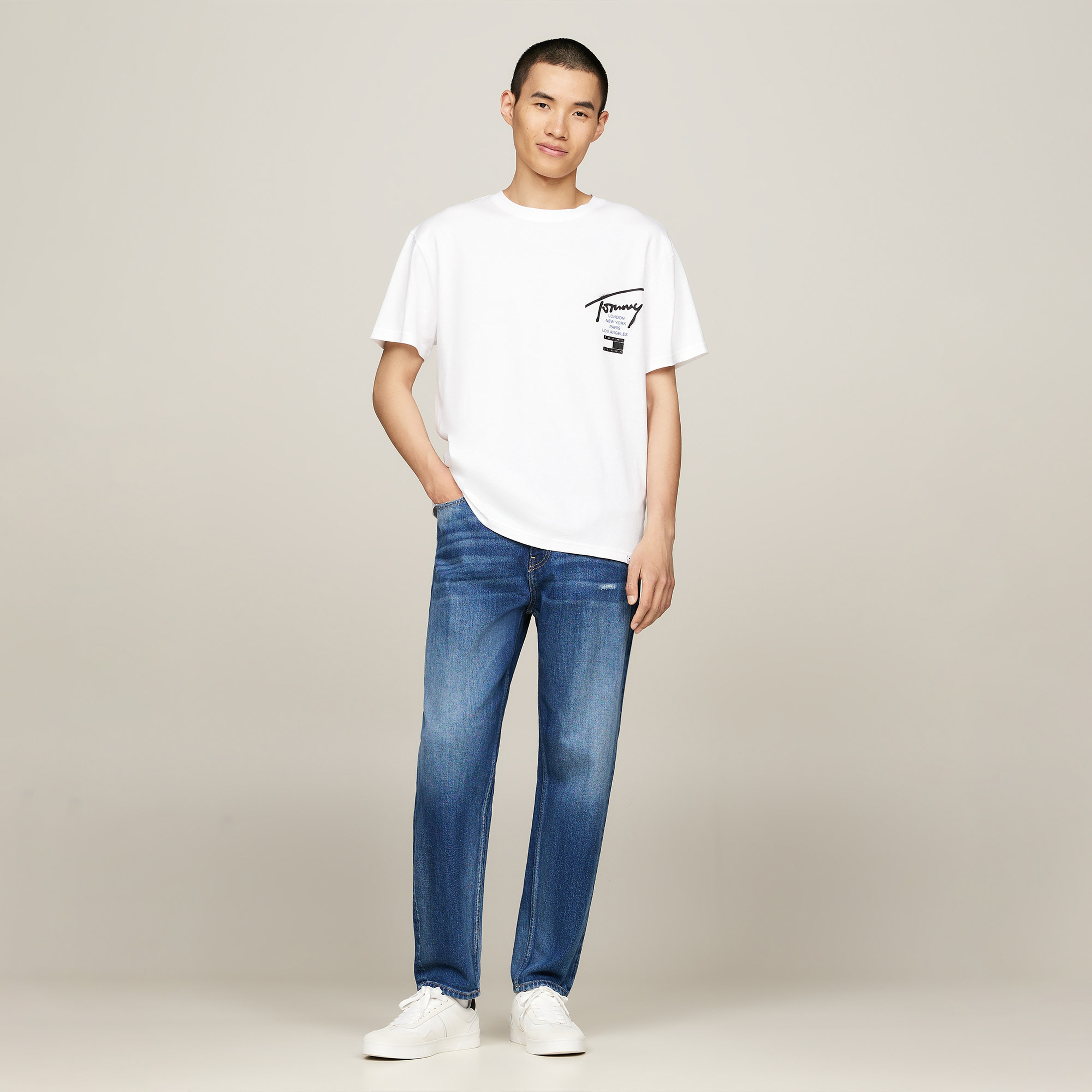 Tommy Jeans Reg Graffiti Erkek Beyaz T-Shirt