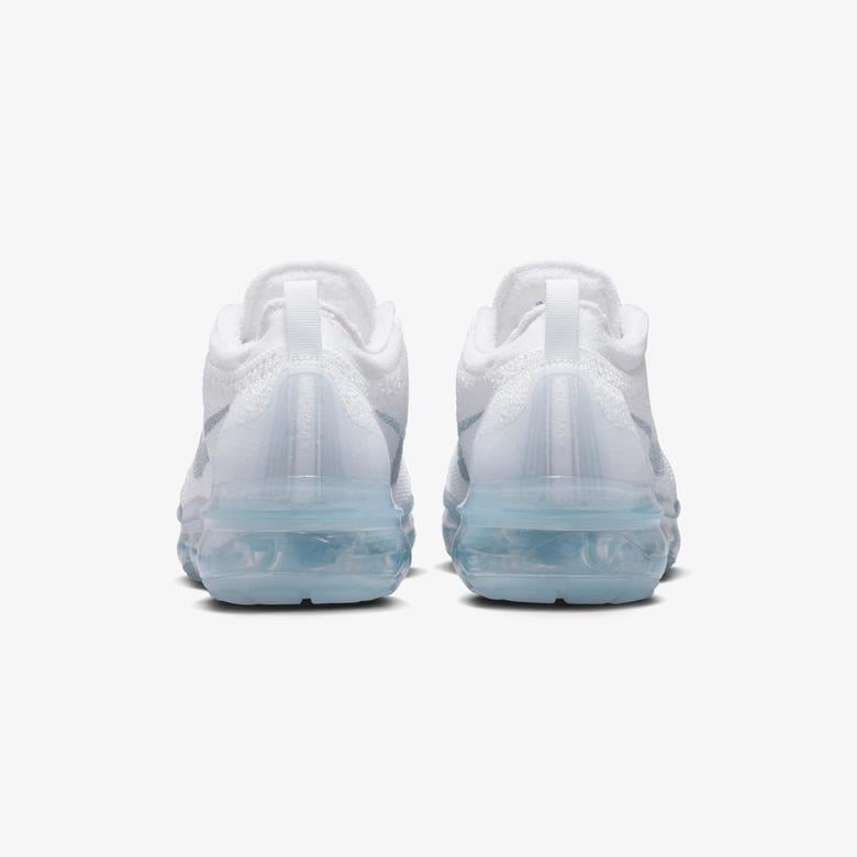 Nike Air VaporMax 2023 Flyknit Kadın Beyaz Spor Ayakkabı