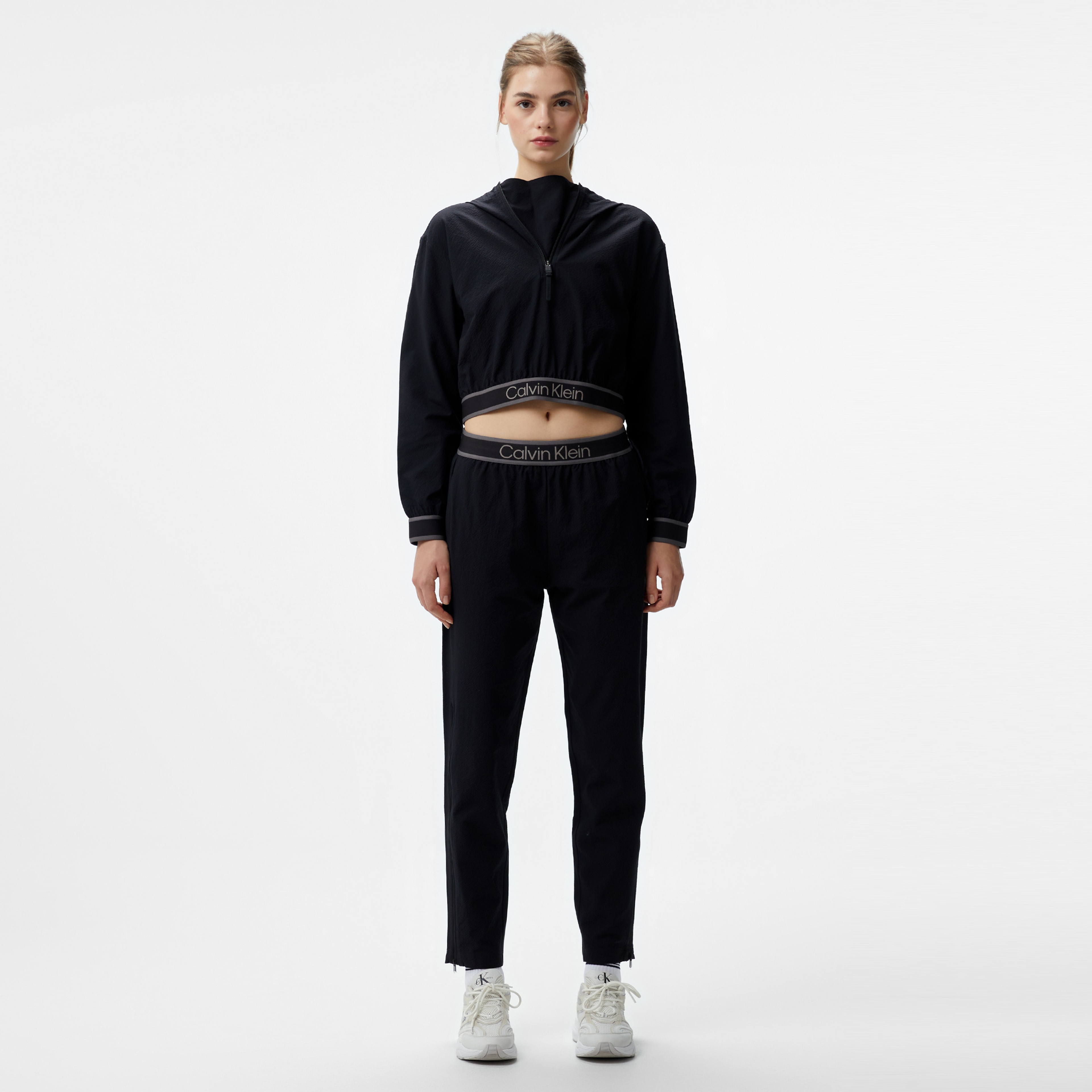 Calvin Klein Kadın Siyah Mont