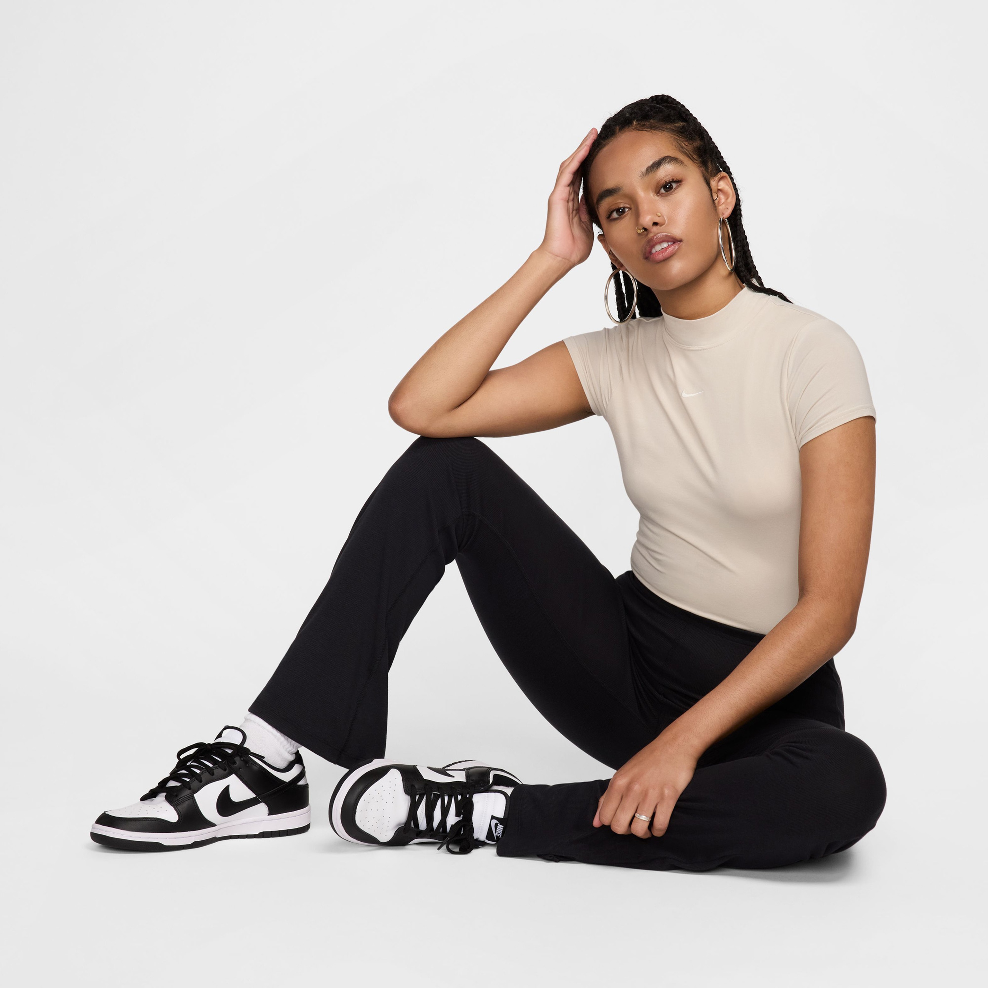 Nike Sportswear Chill Knit Kadın Krem Rengi Bodysuit