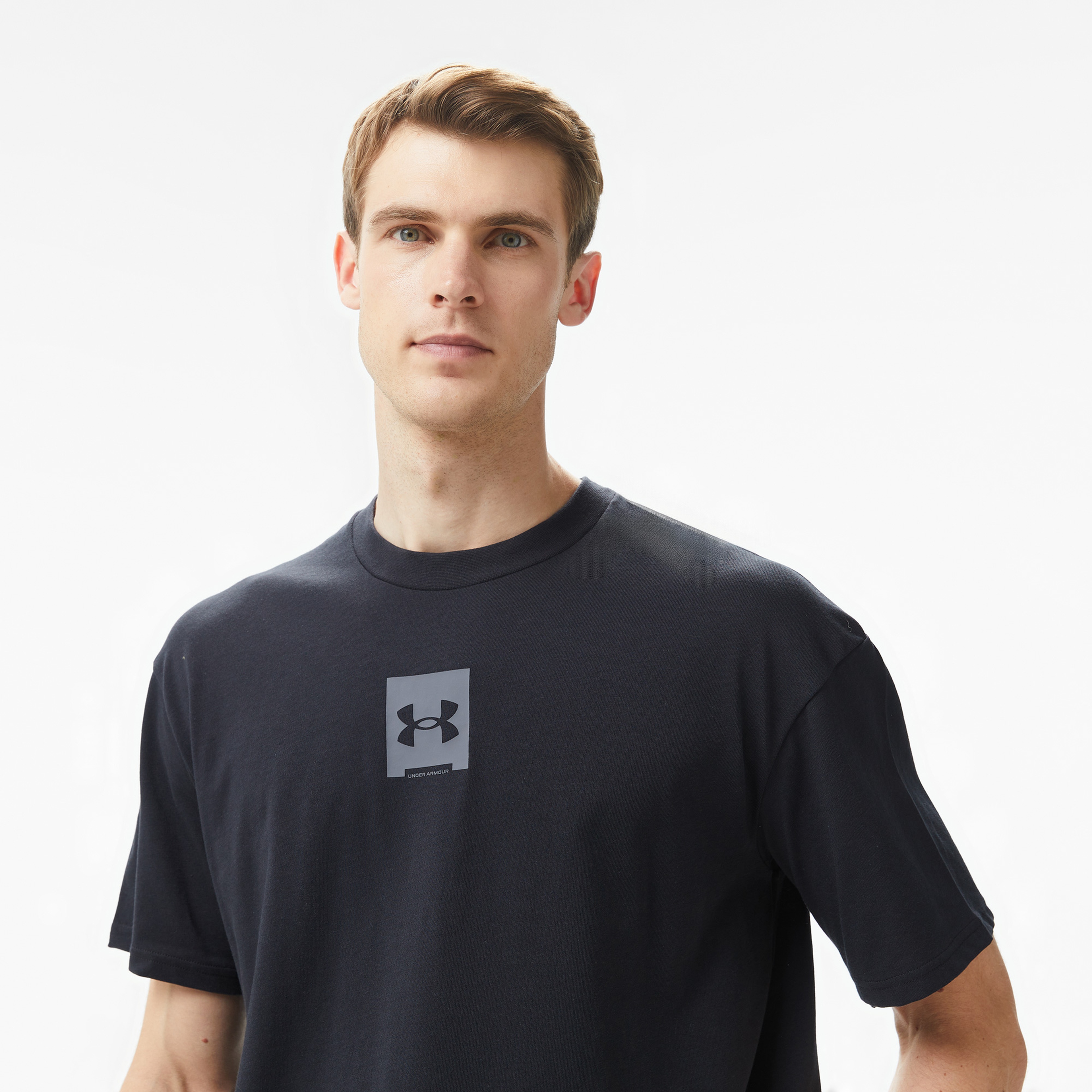 Under Armour Heavyweight Oversized Sm Box Erkek Siyah T-Shirt