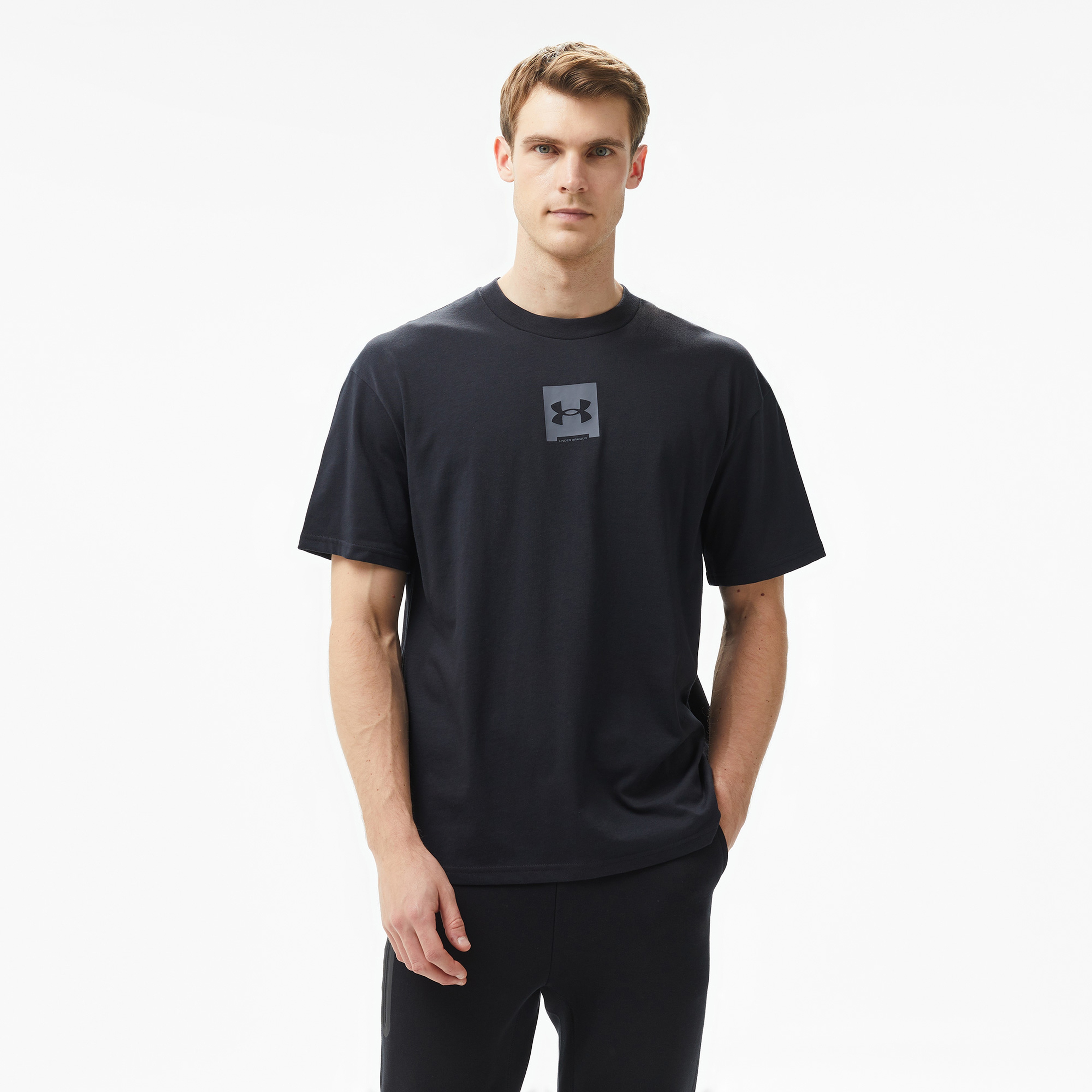 Under Armour Heavyweight Oversized Sm Box Erkek Siyah T-Shirt
