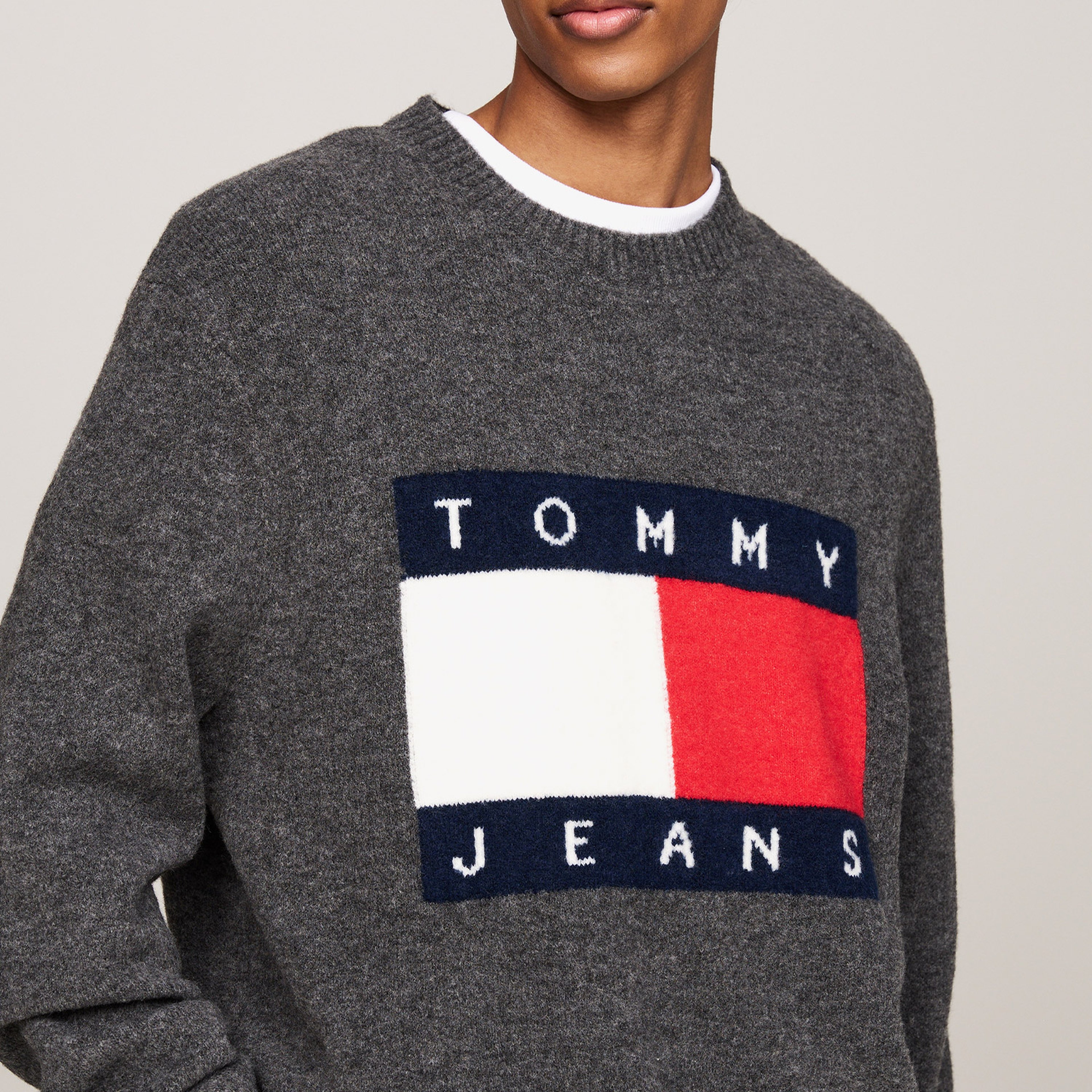 Tommy Jeans Erkek Gri Triko