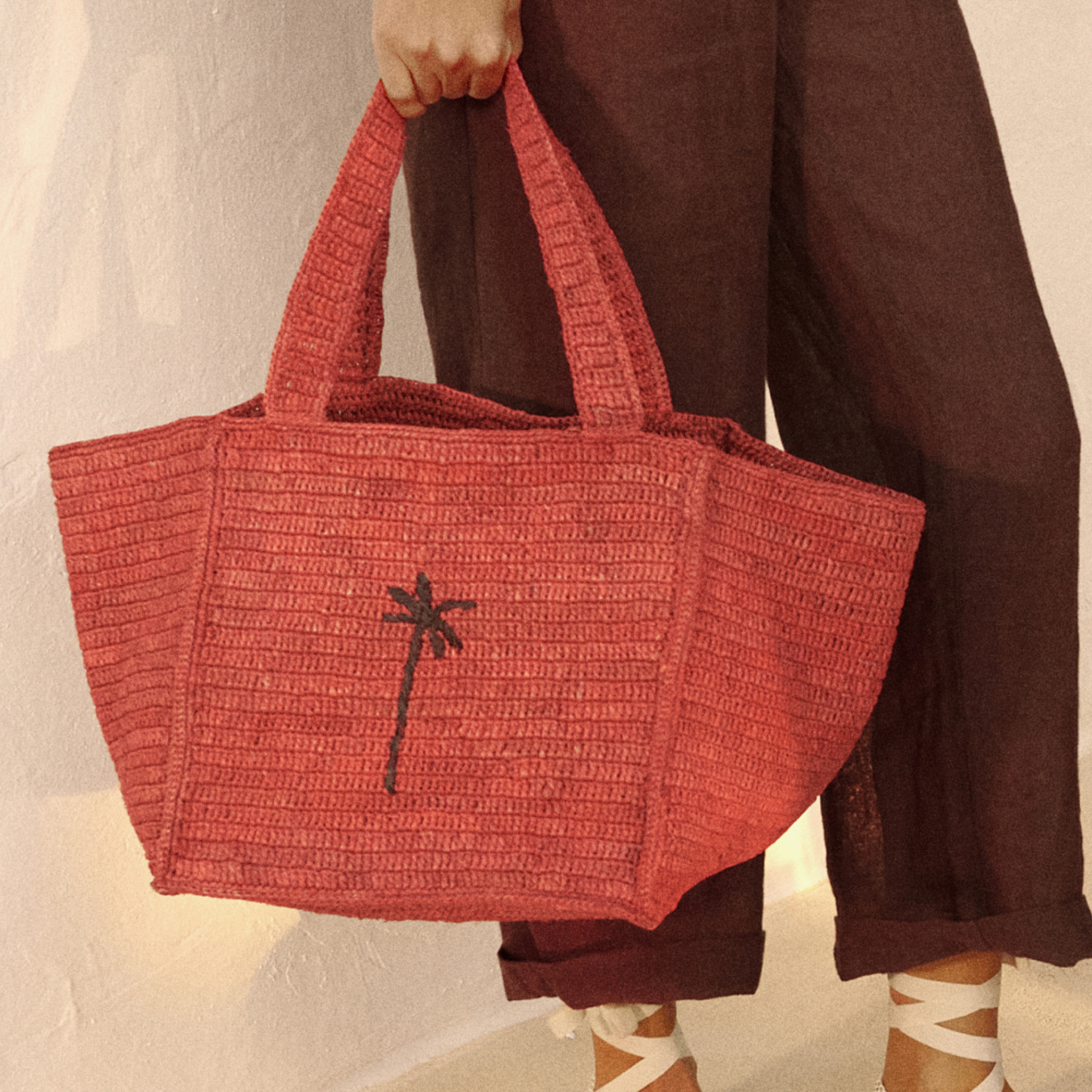 Manebi Squared Tote Unisex Kahverengi El Çantası