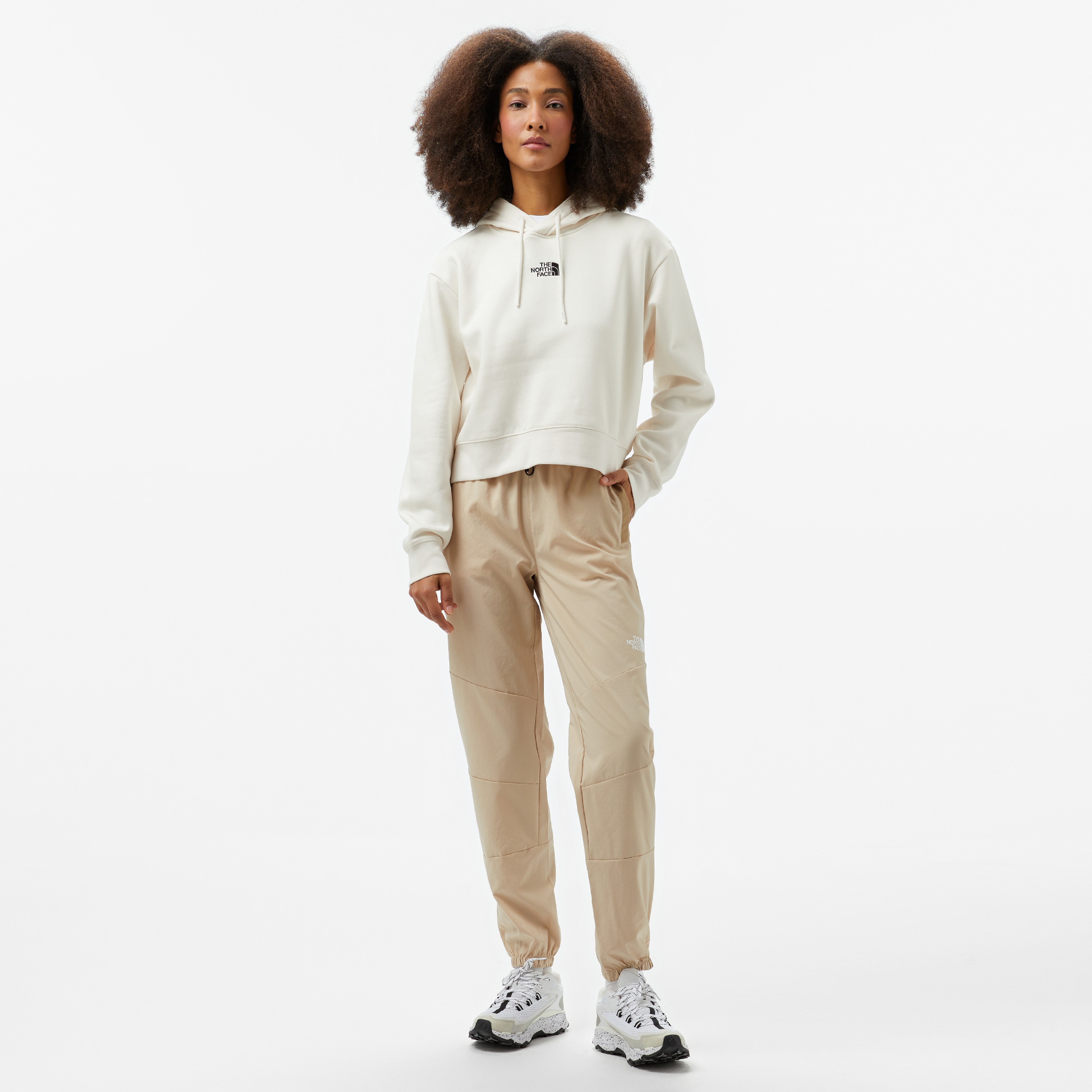 The North Face Essential Crop Kadın Beyaz Sweatshirt