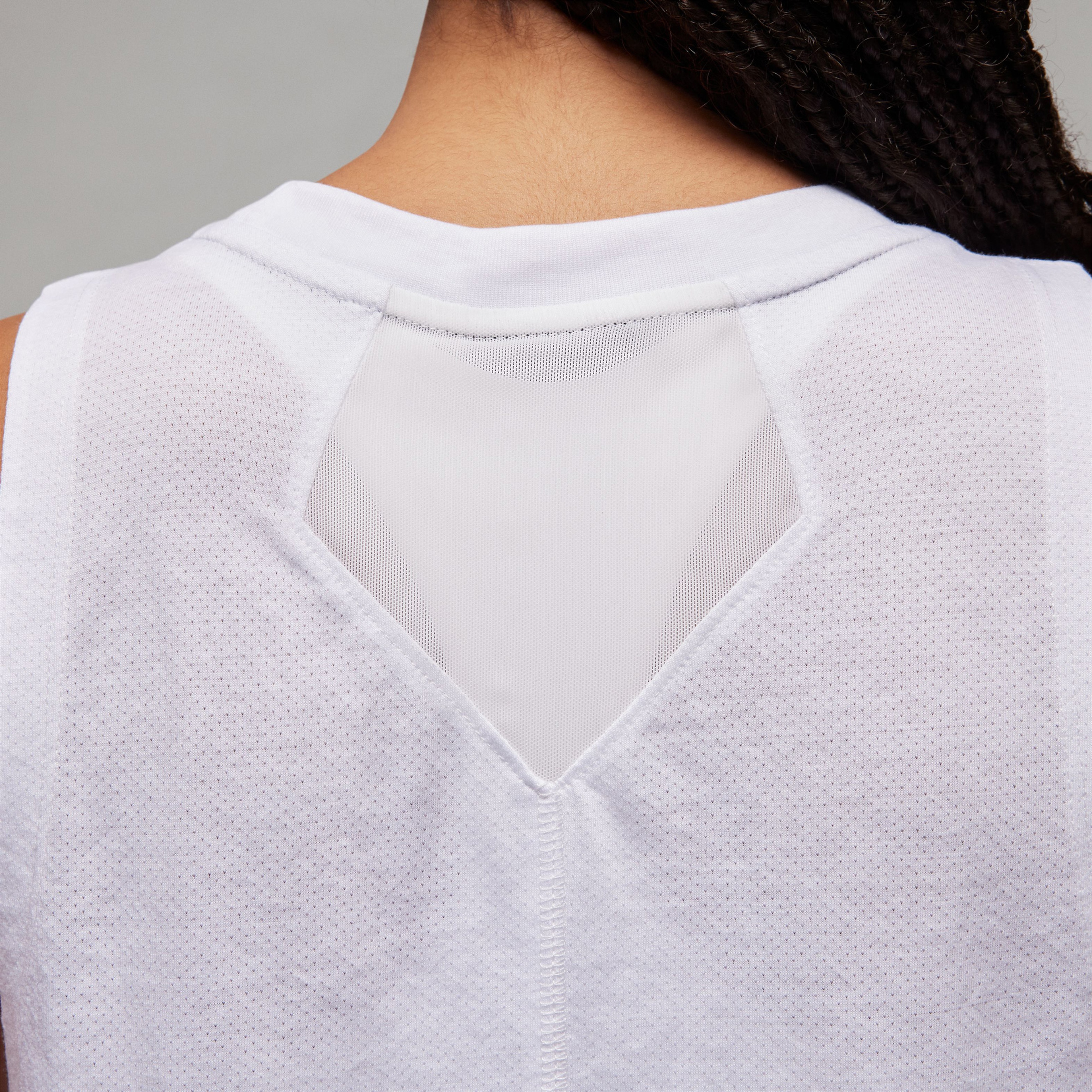 Jordan Sport Kadın Beyaz Kolsuz T-Shirt