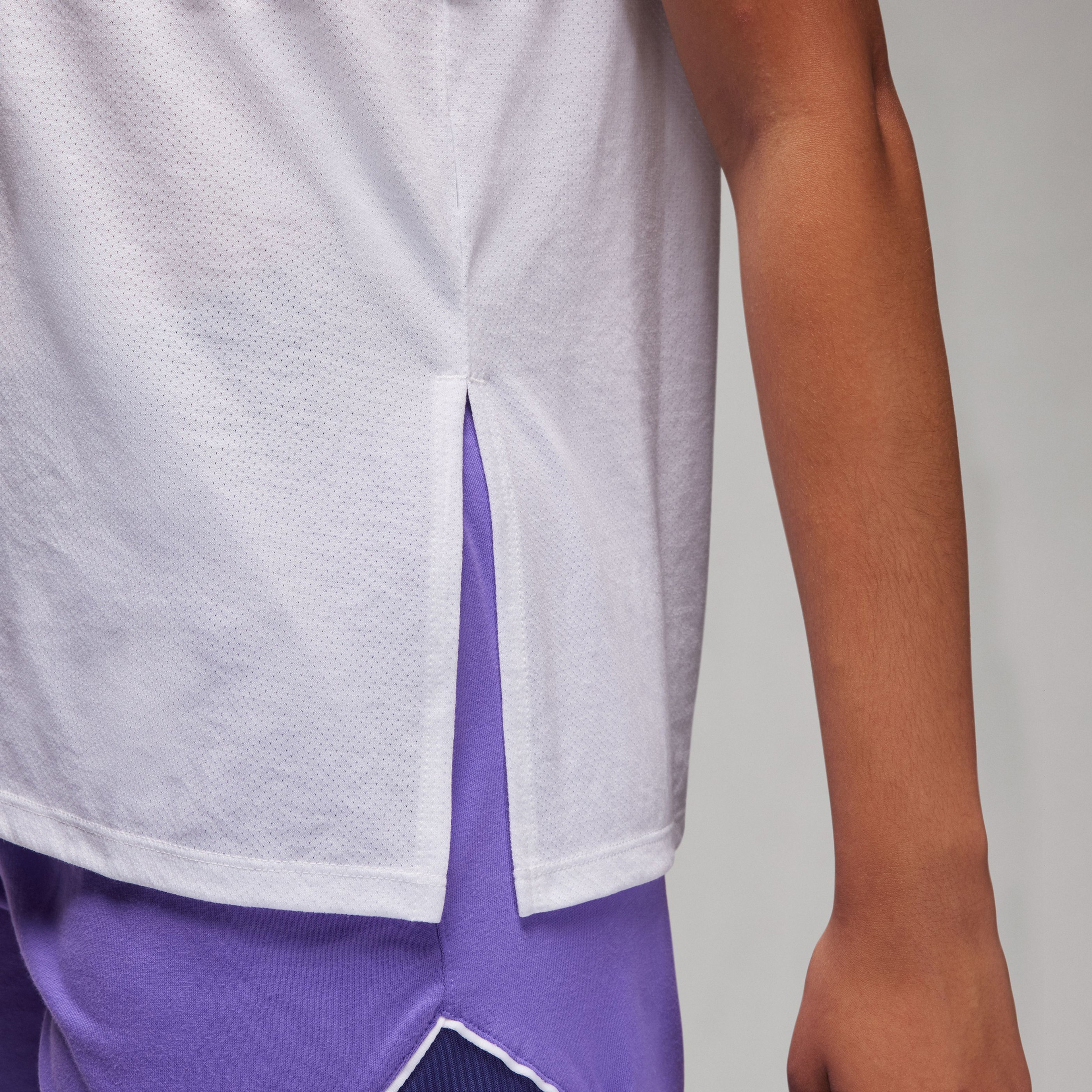 Jordan Sport Kadın Beyaz Kolsuz T-Shirt