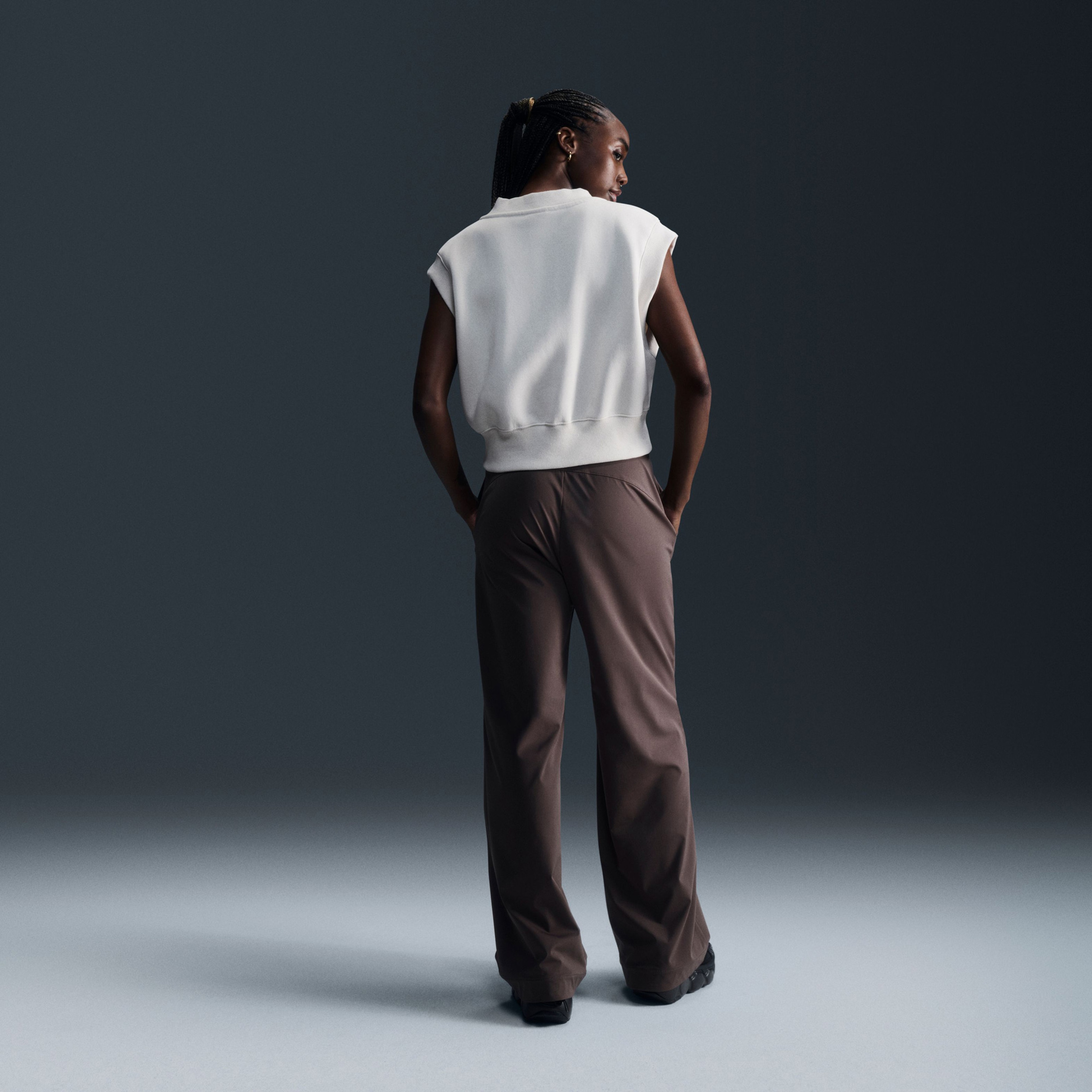 Nike Dri-Fit Bliss Kadın Kahverengi Eşofman Altı