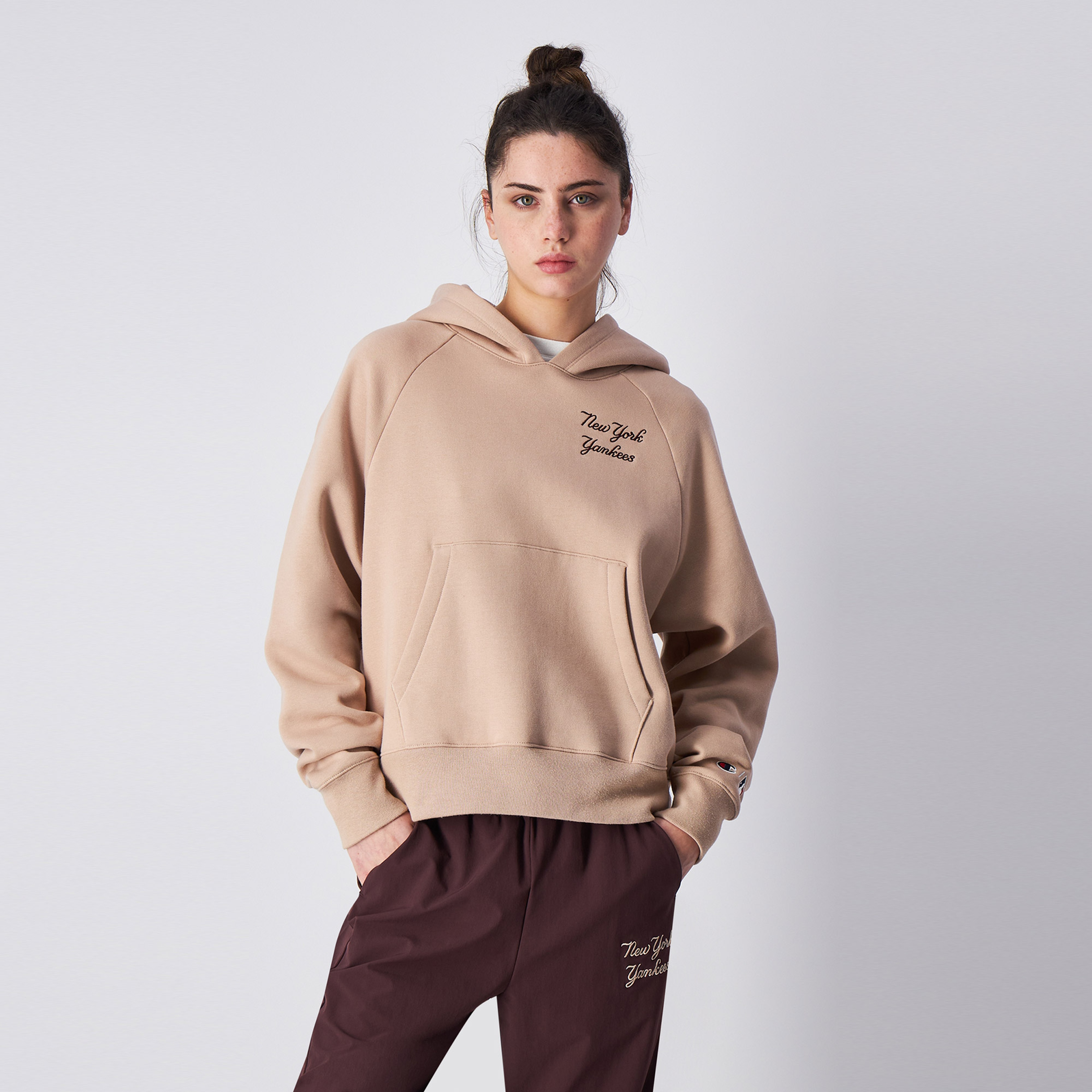 Champion Kadın Bej Sweatshirt