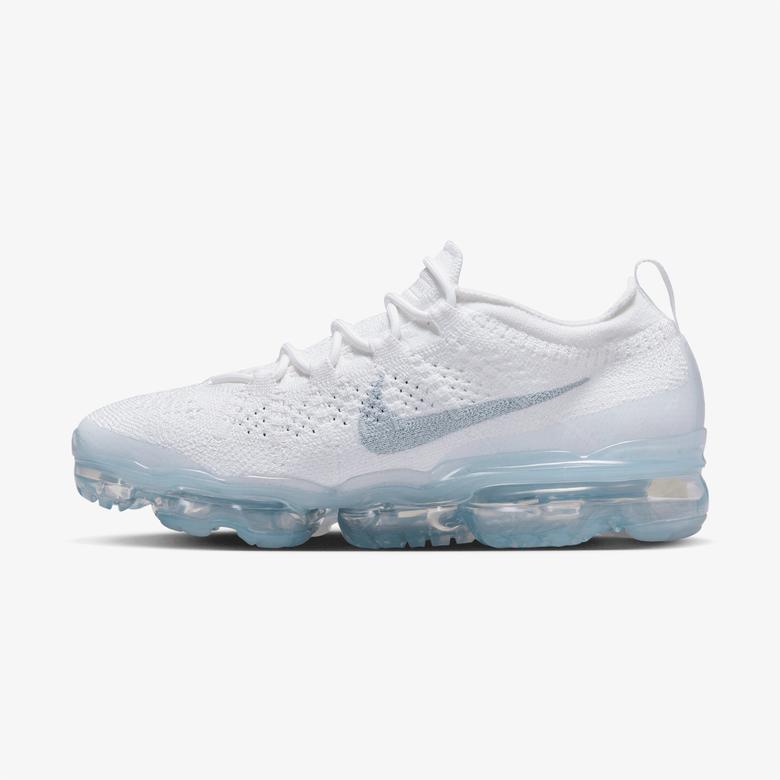 Nike Air VaporMax 2023 Flyknit Kadın Beyaz Spor Ayakkabı