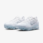 Nike Air VaporMax 2023 Flyknit Kadın Beyaz Spor Ayakkabı
