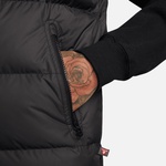 Nike Storm-FIT Windrunner Erkek Siyah Yelek