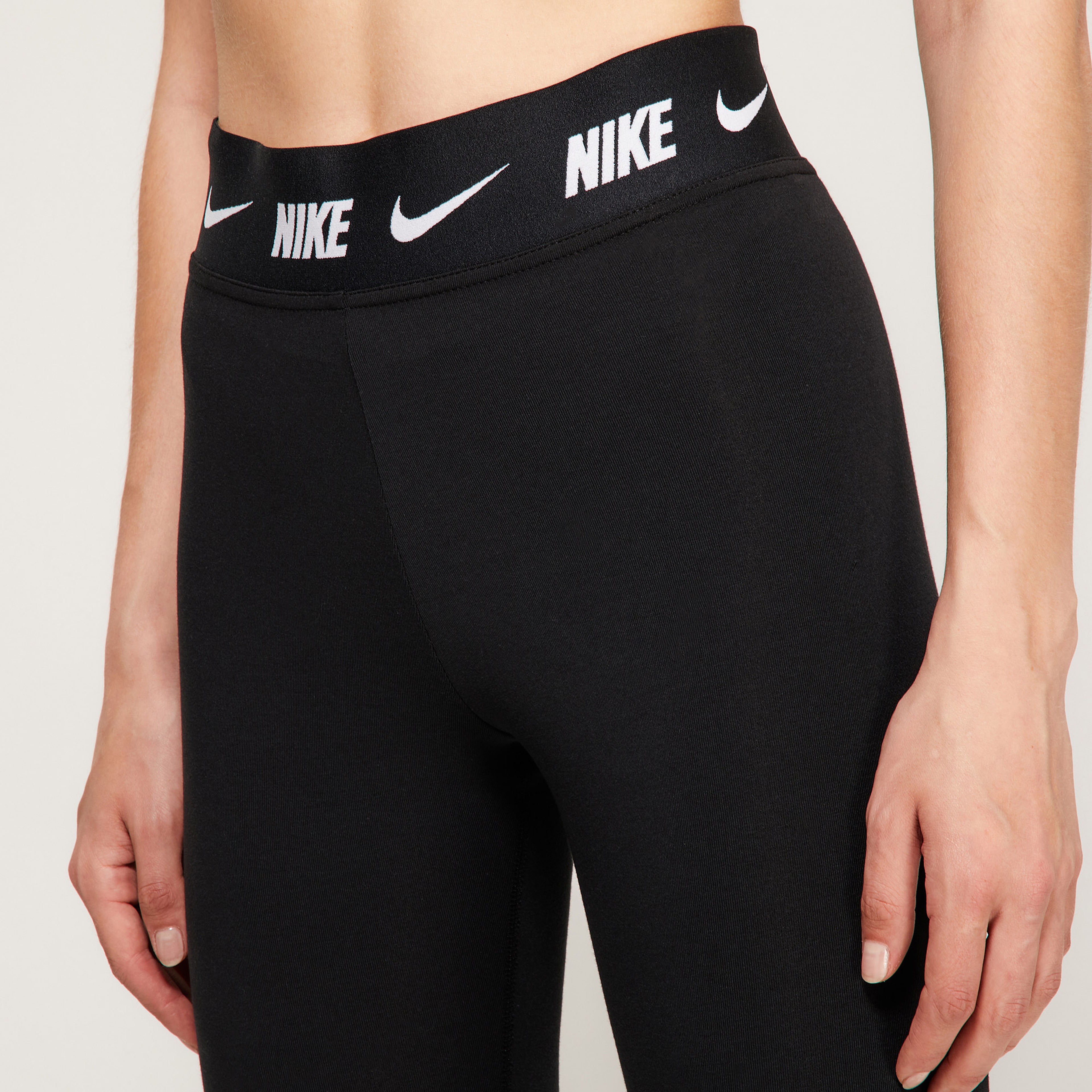 Nike Sportswear Club Kadın Siyah Tayt