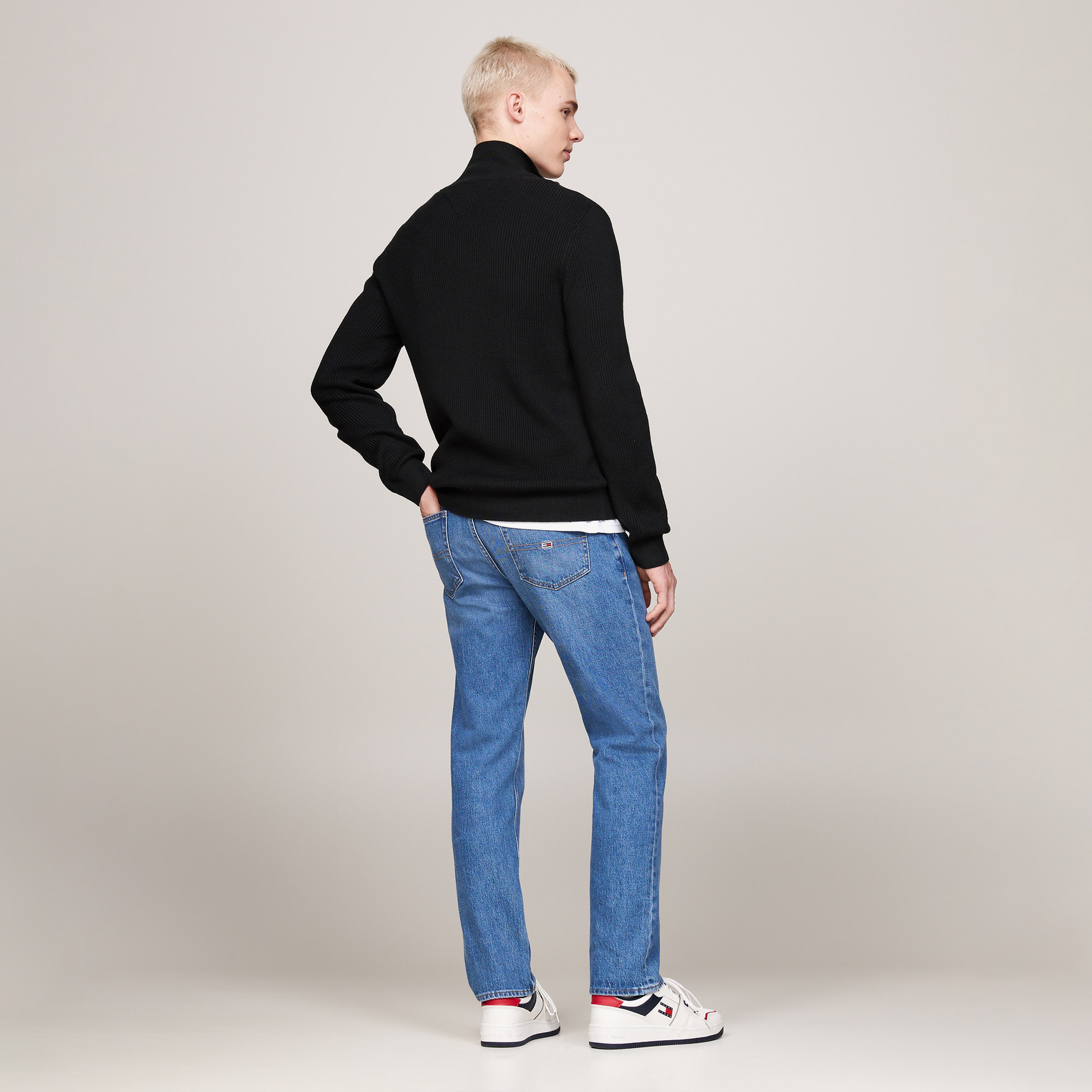 Tommy Jeans Erkek Siyah Triko