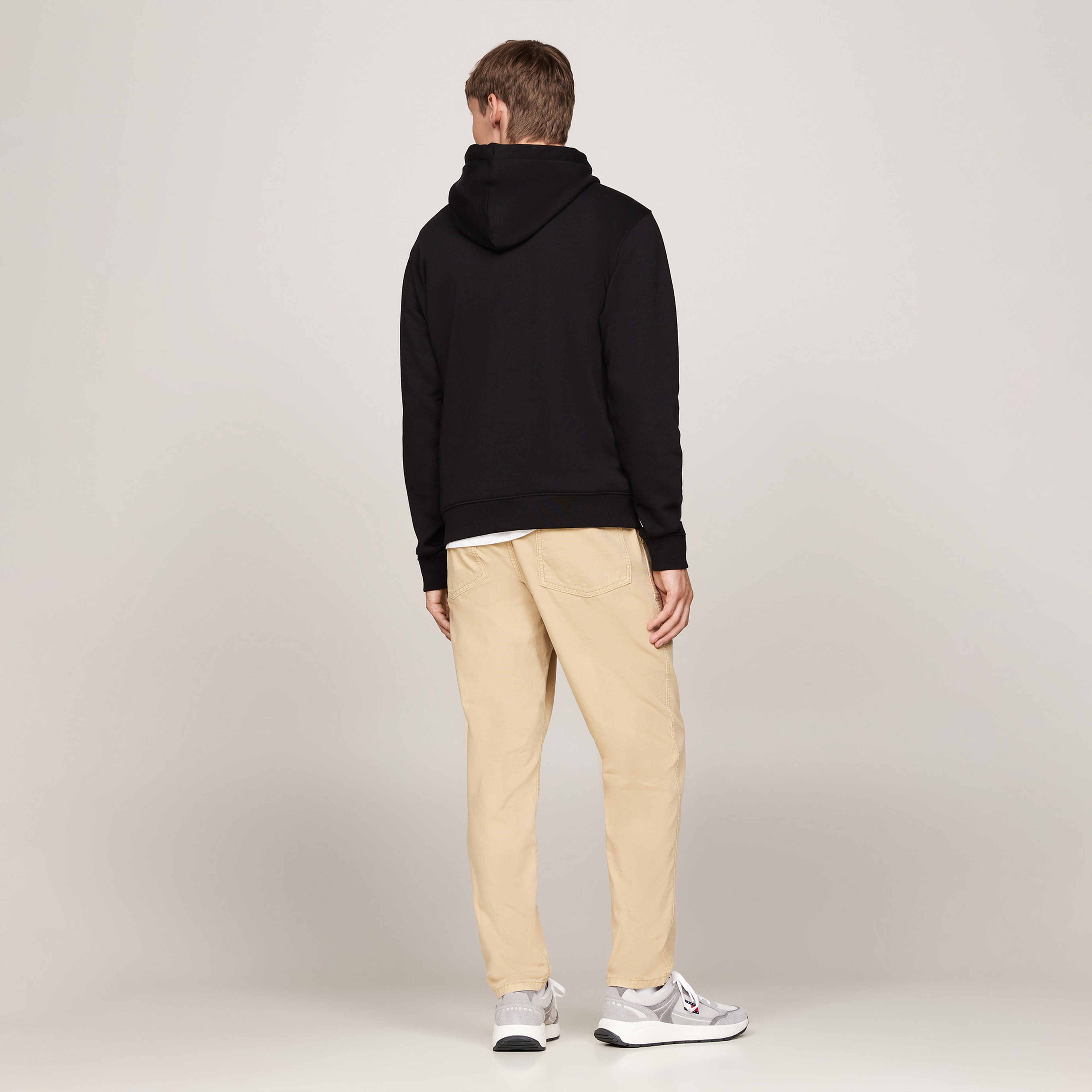 Tommy Jeans Erkek Siyah Sweatshirt