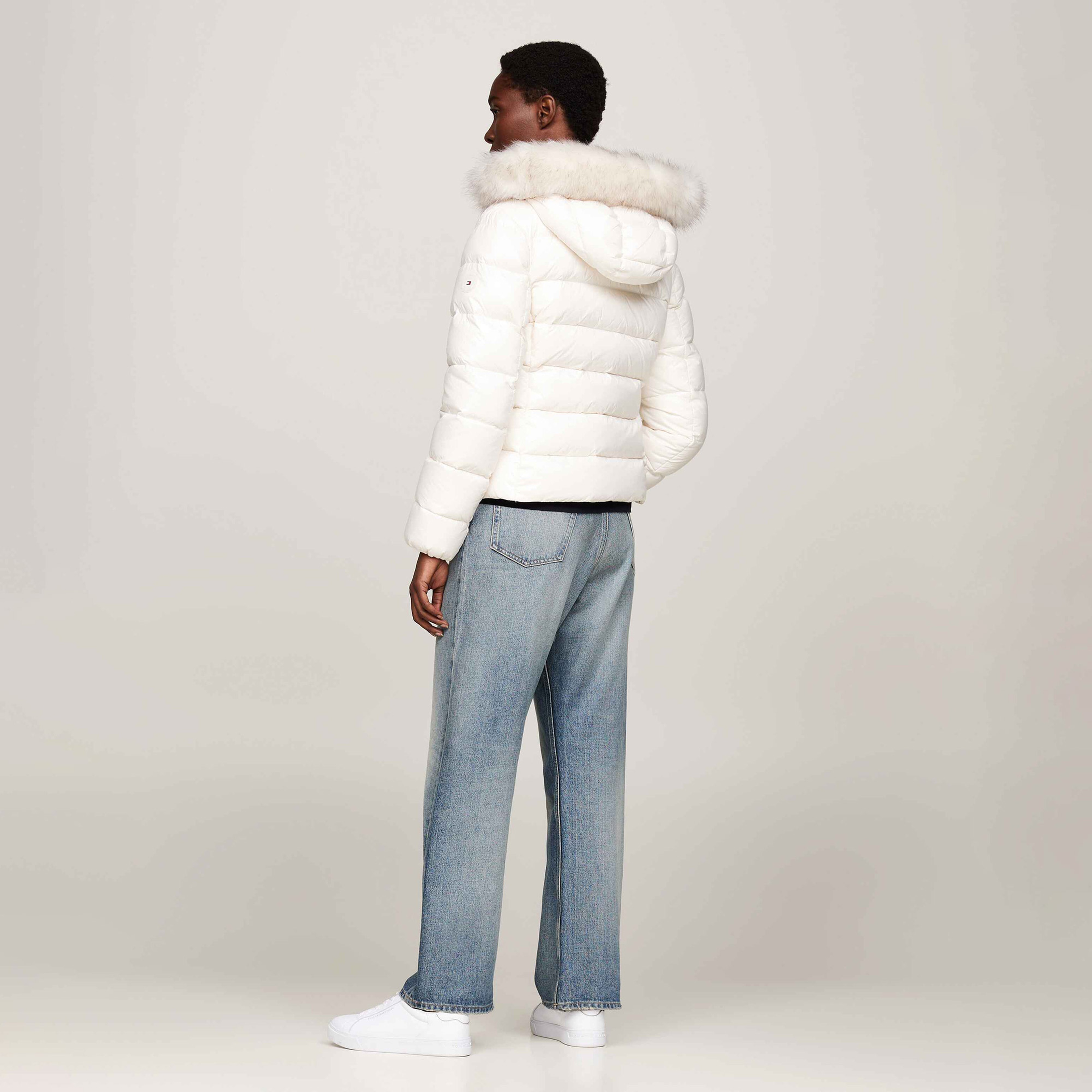 Tommy Hilfiger Kadın Beyaz Mont