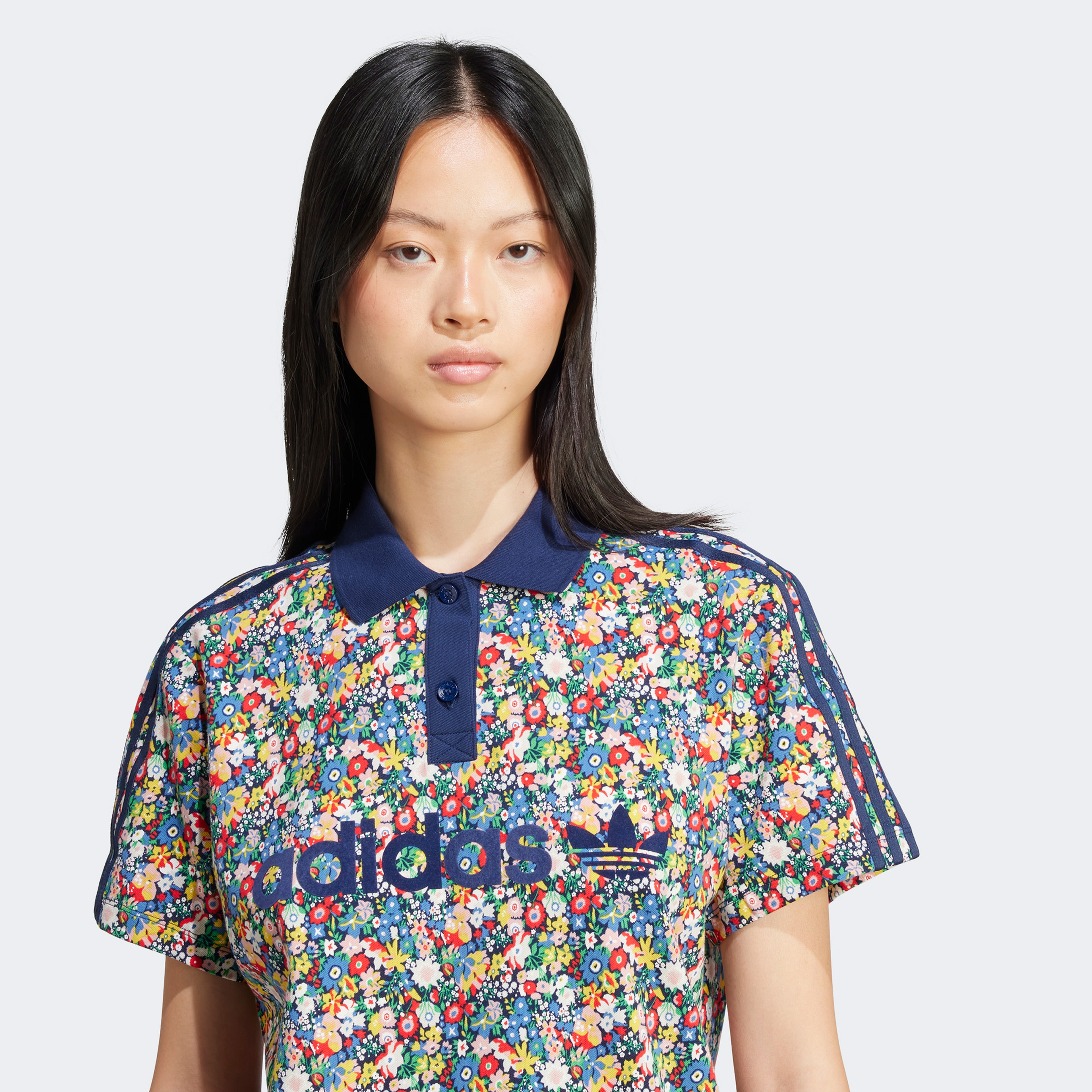 adidas Originals X London Liberty Kadın Renkli Forma