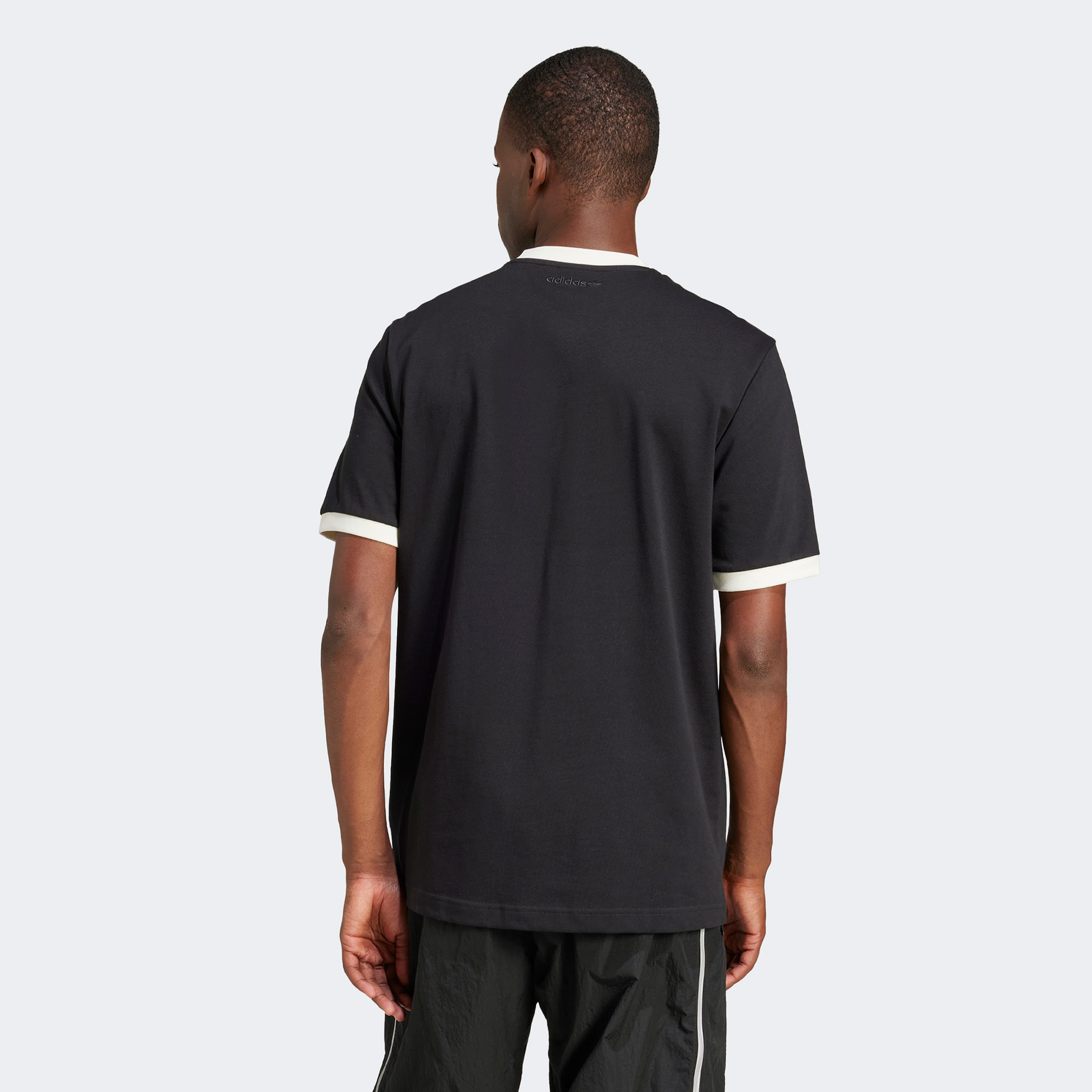 adidas Simple Erkek Siyah T-Shirt