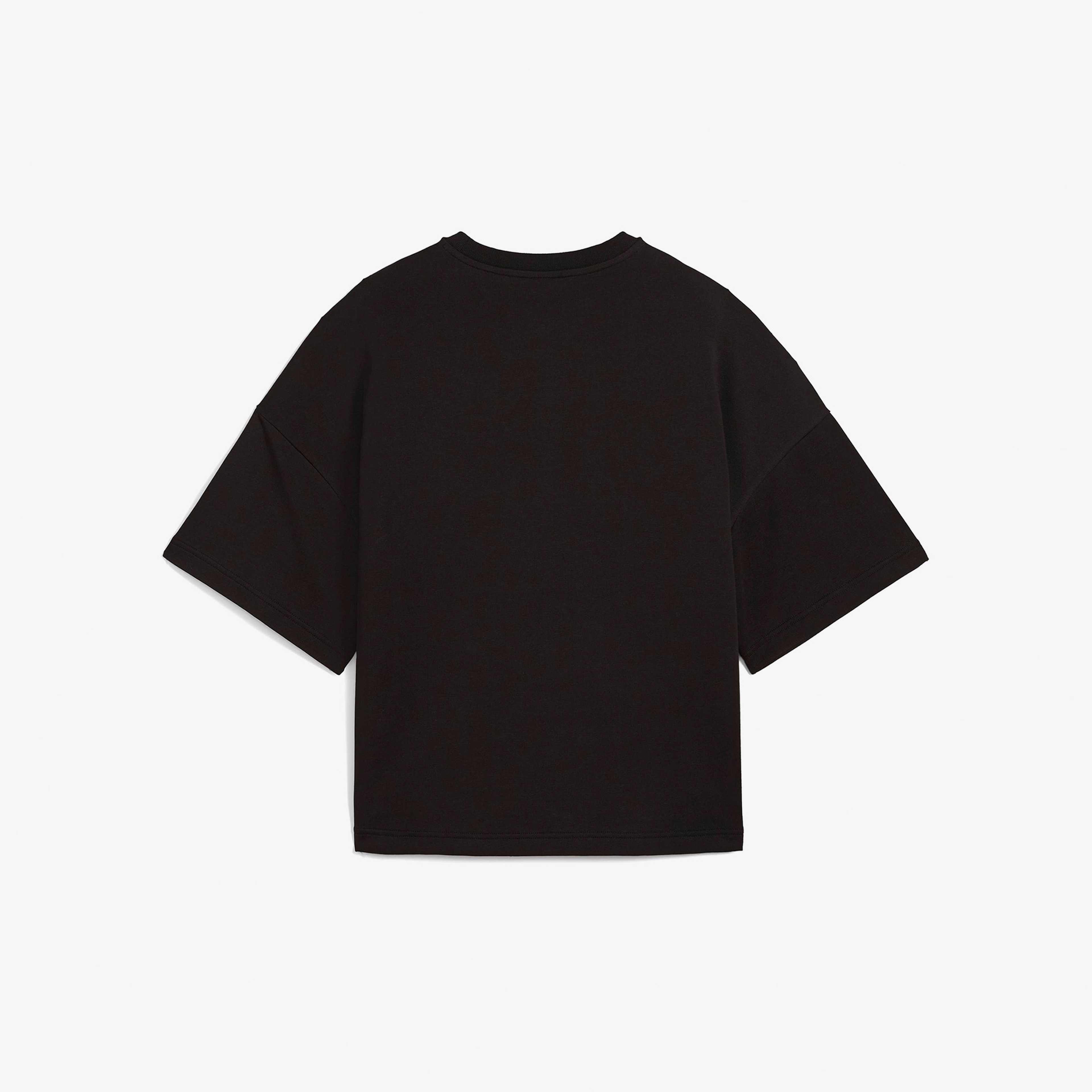Puma Wardrobe Essentials Relaxed Kadın Siyah T-Shirt