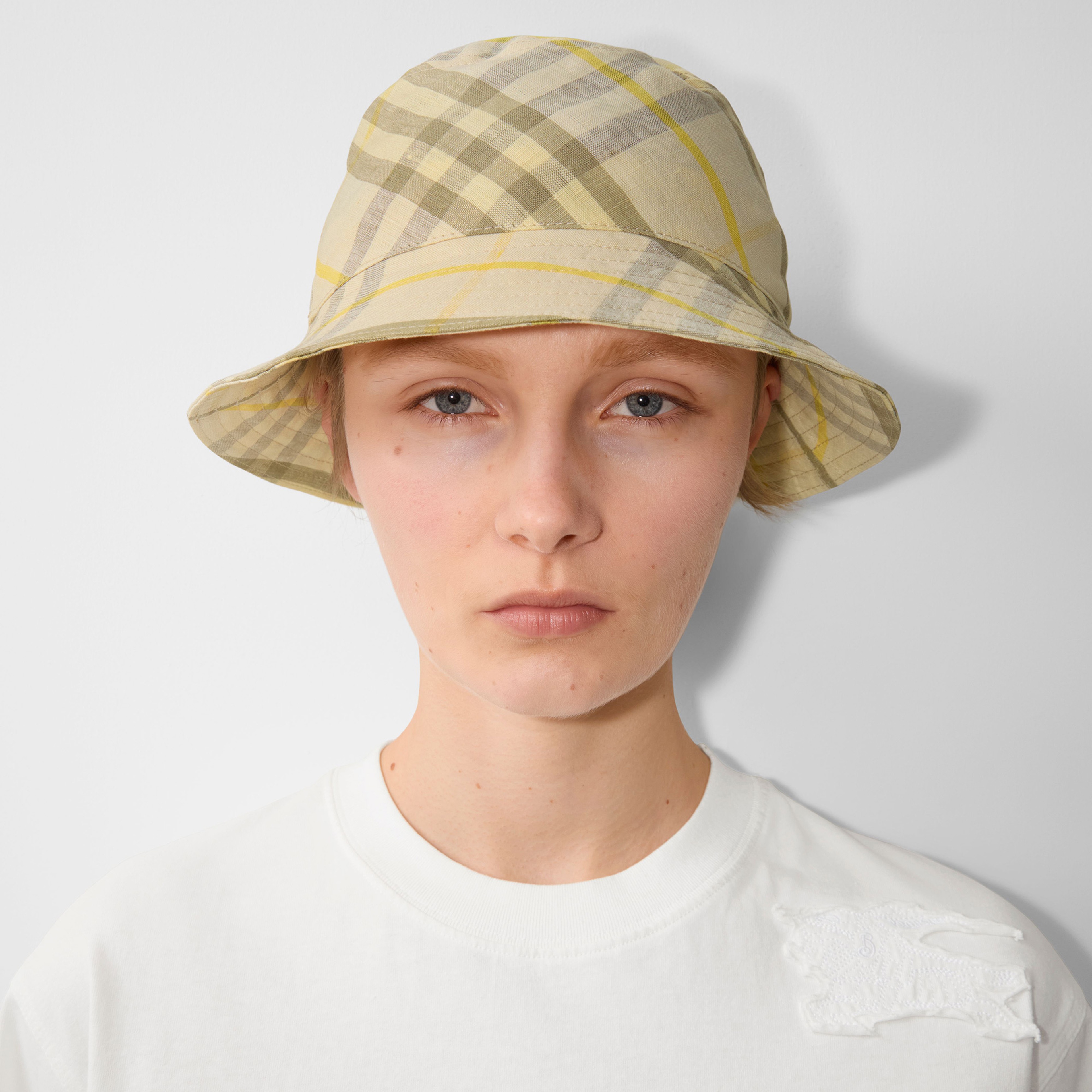 Burberry Check Linen Bucket Erkek Krem Rengi Şapka