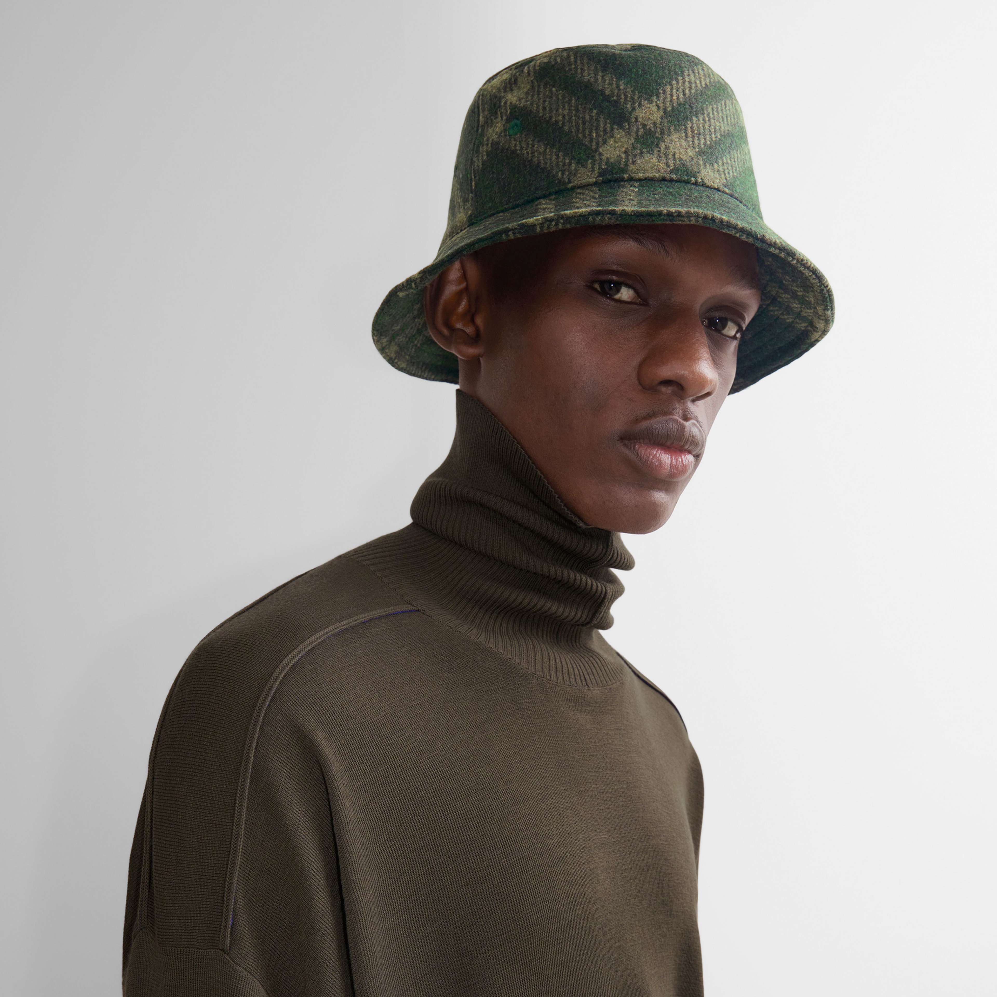 Burberry Check Yün Bucket Erkek Yeşil Şapka