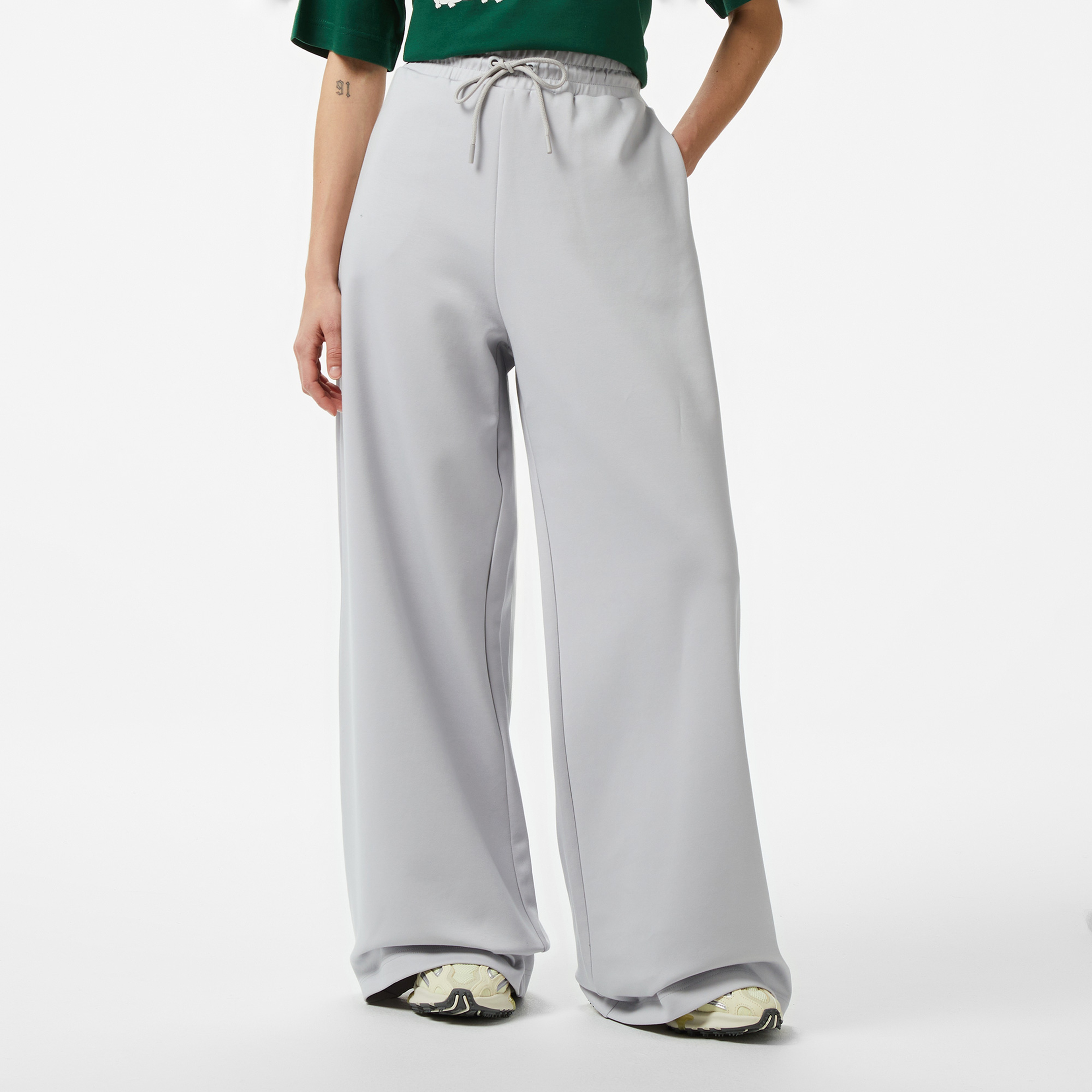 Lacoste House of SuperStep x Lacoste Kadın Gri Eşofman Altı