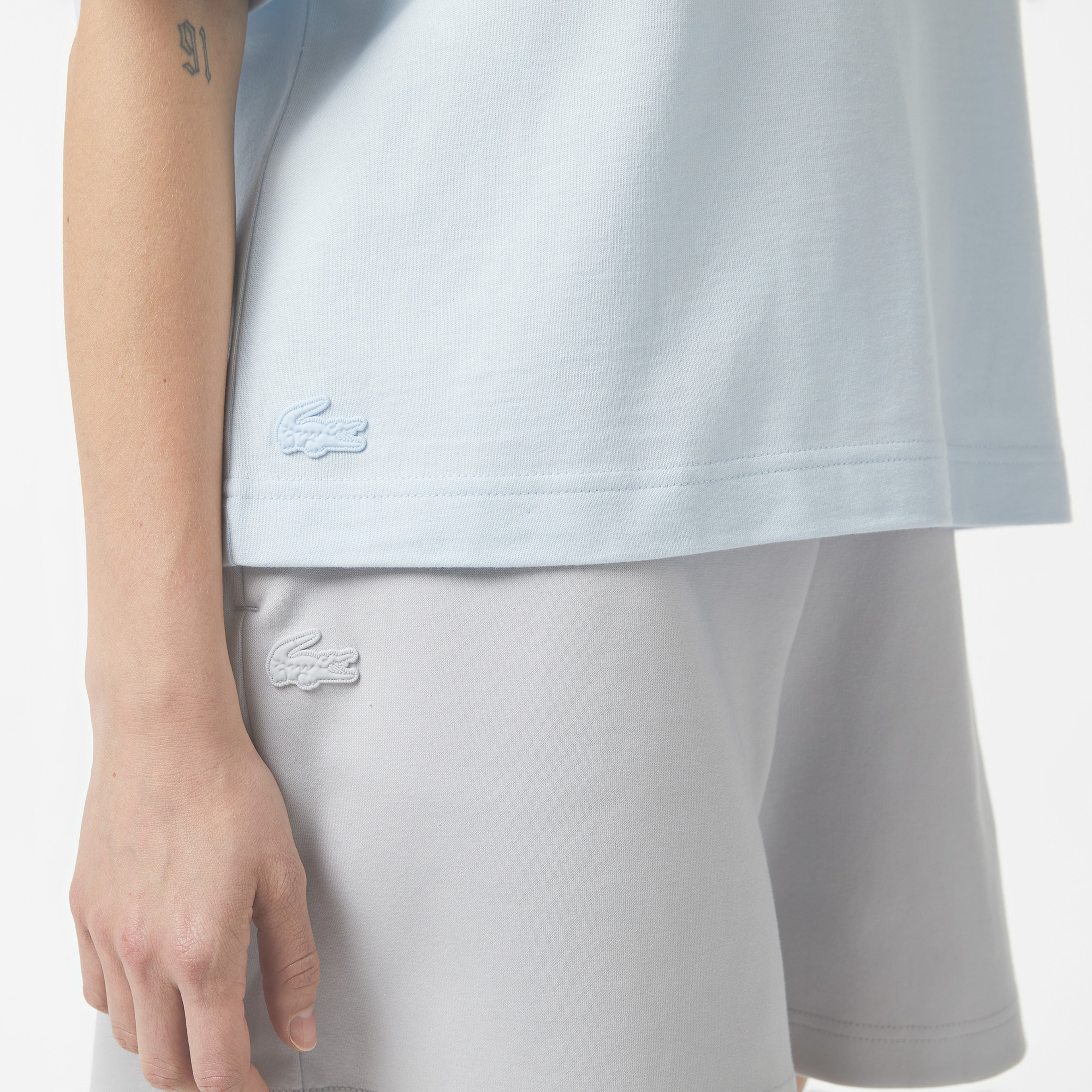 Lacoste House of SuperStep x Lacoste Kadın Mavi T-Shirt