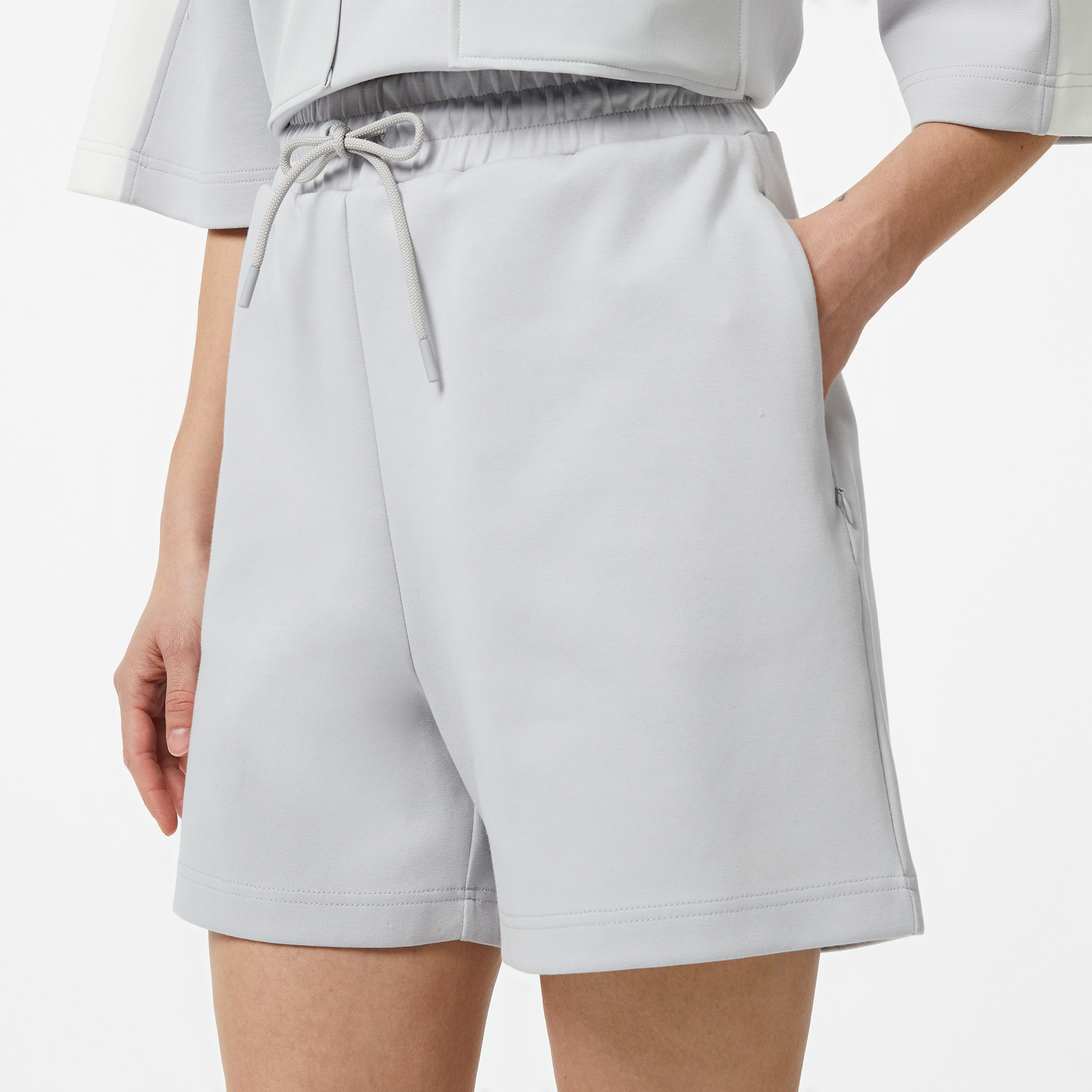 Lacoste House of SuperStep x Lacoste Kadın Gri Şort