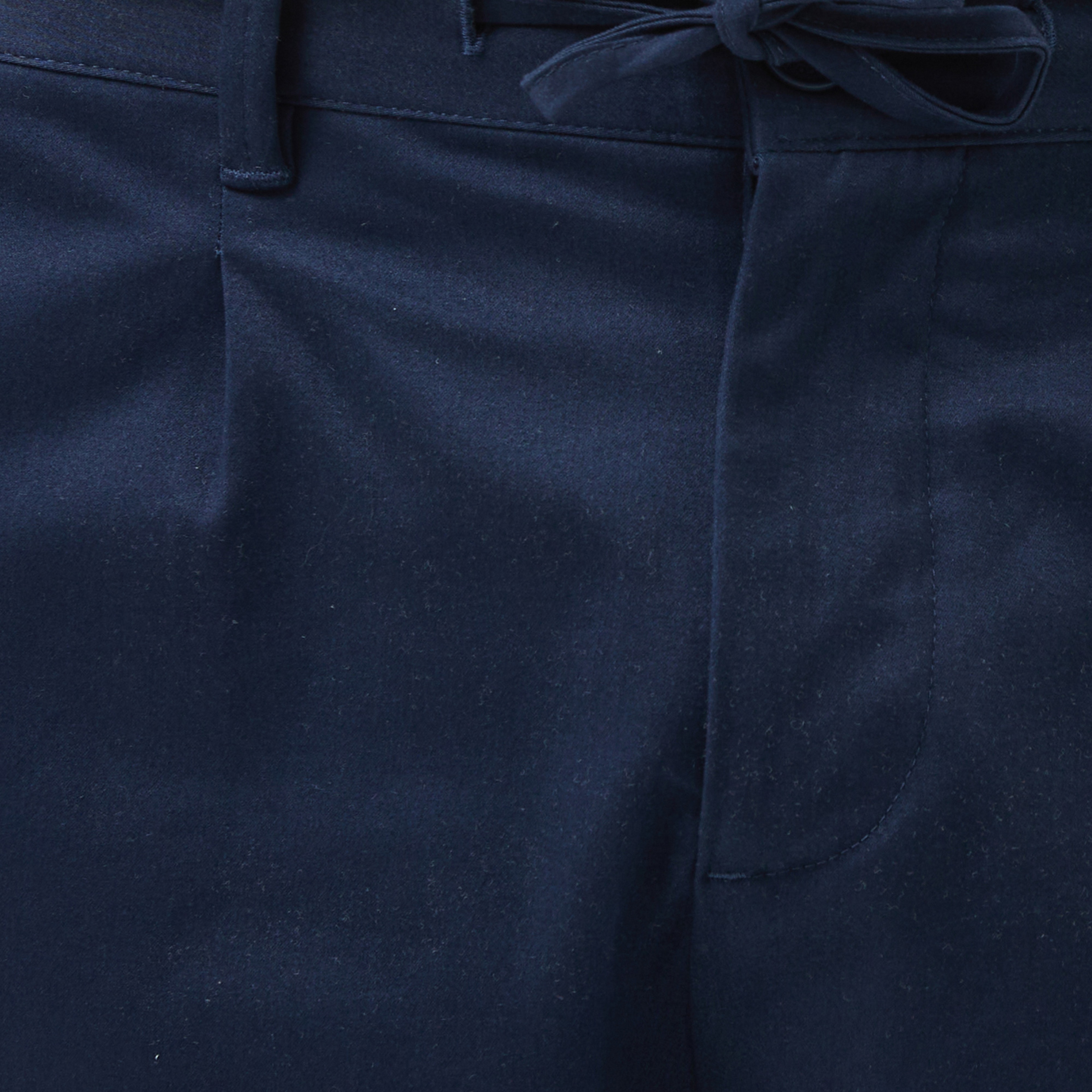 Erkek Tapered Fit Lacivert Bermuda Şort