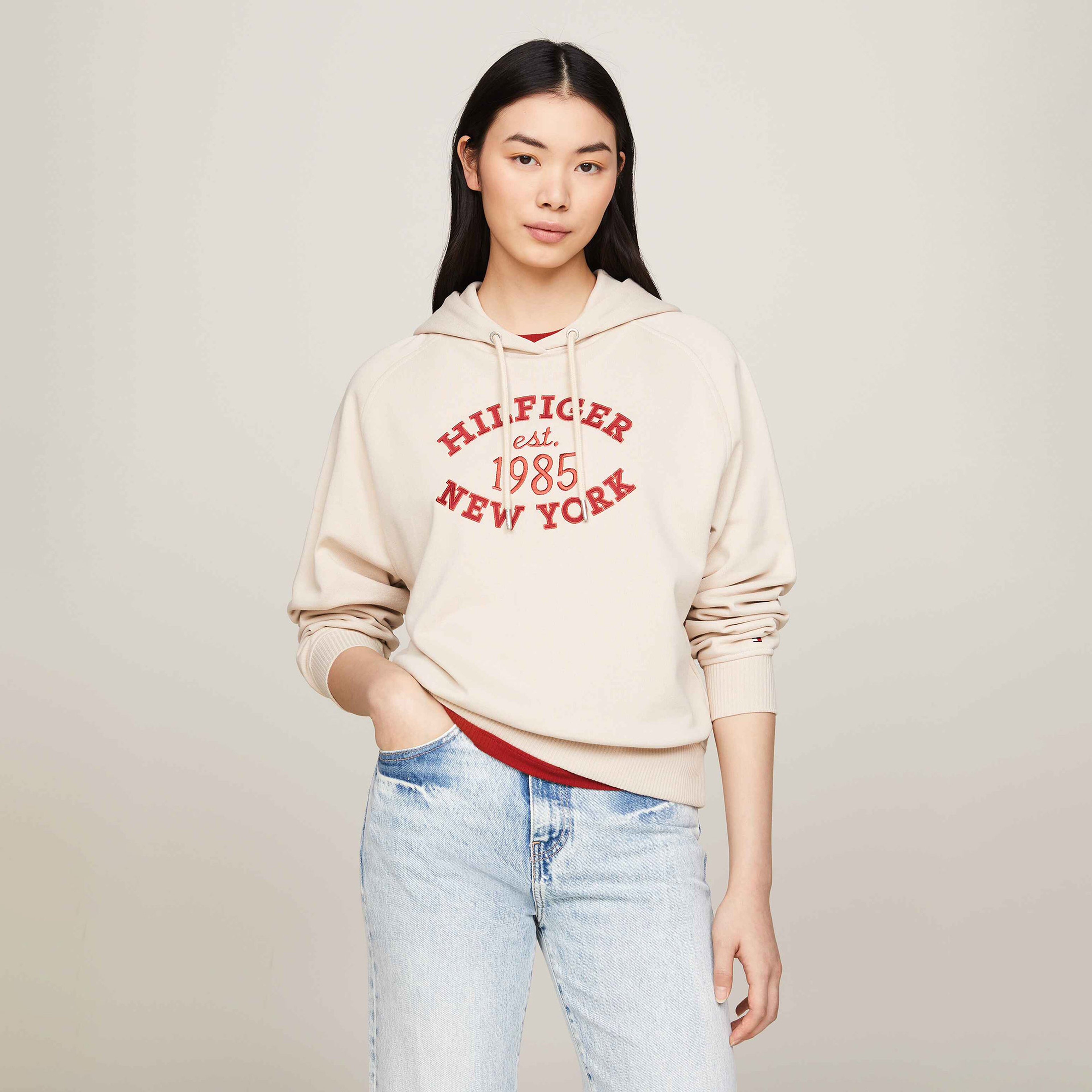 Tommy Hilfiger Kadın Bej Sweatshirt