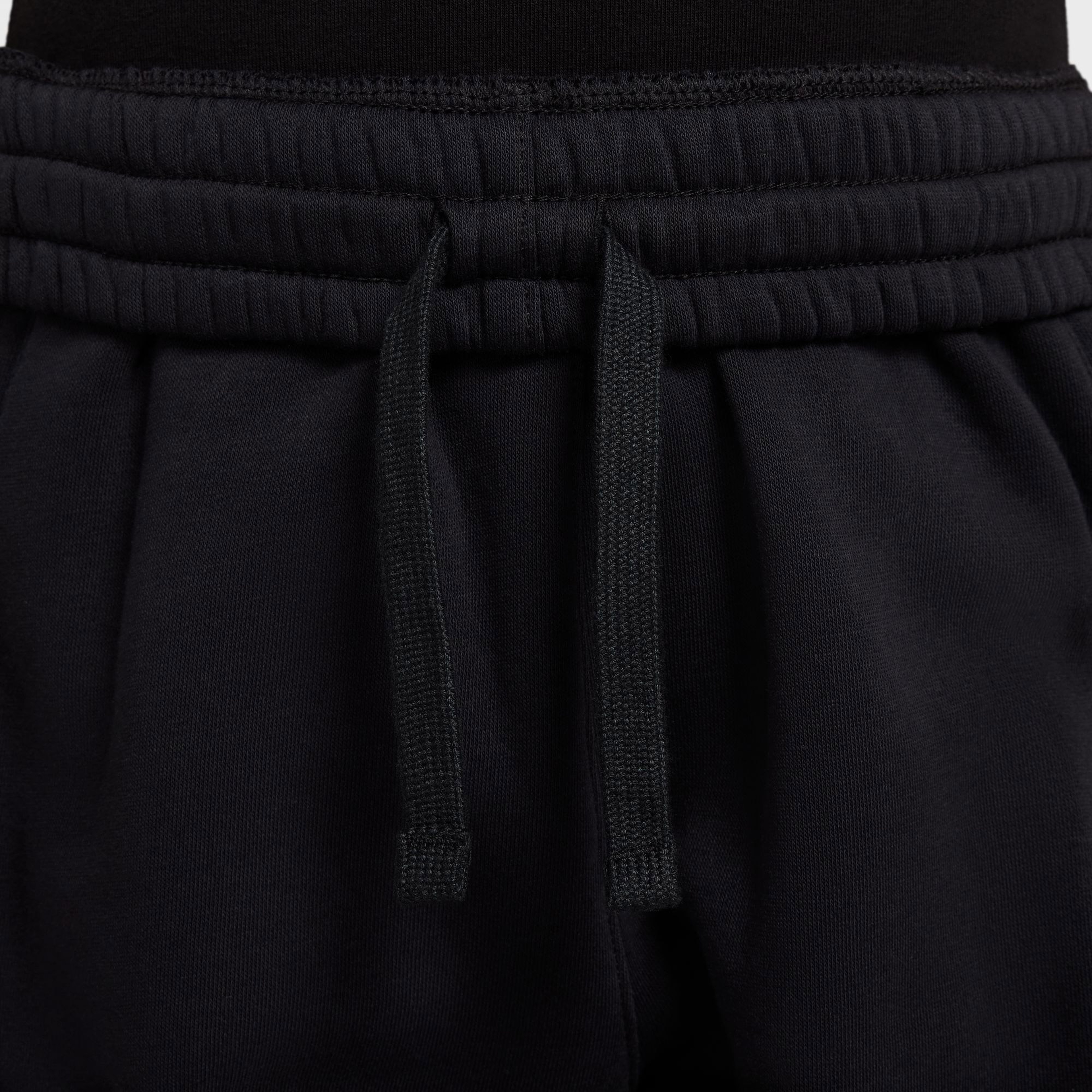 Nike Bol Kesim Çocuk Siyah Günlük Eşofman Altı