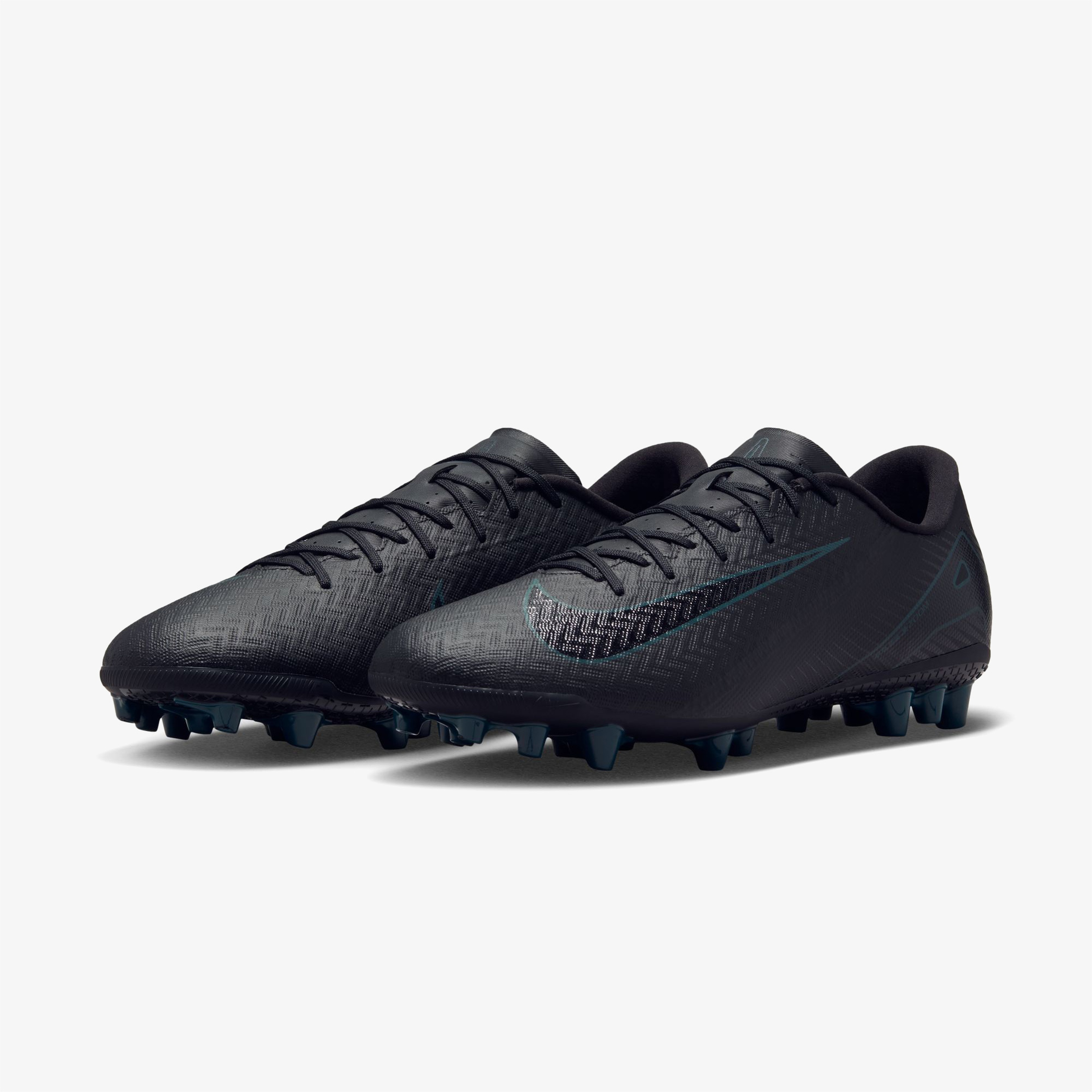 Nike Mercurial Vapor 16 Academy Erkek Siyah Çim Saha Kramponu