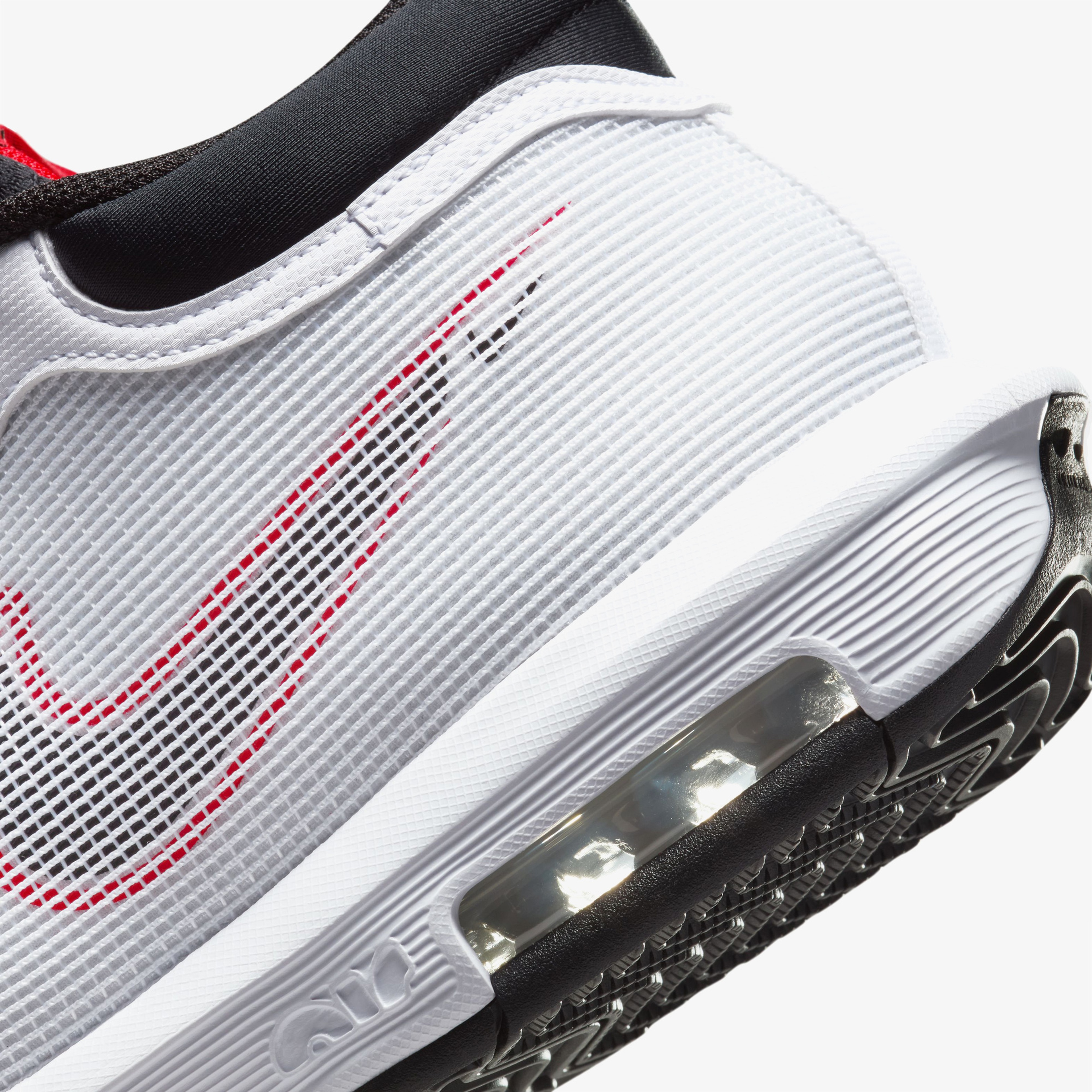 Nike Lebron Witness VII Erkek Beyaz Basketbol Ayakkabısı