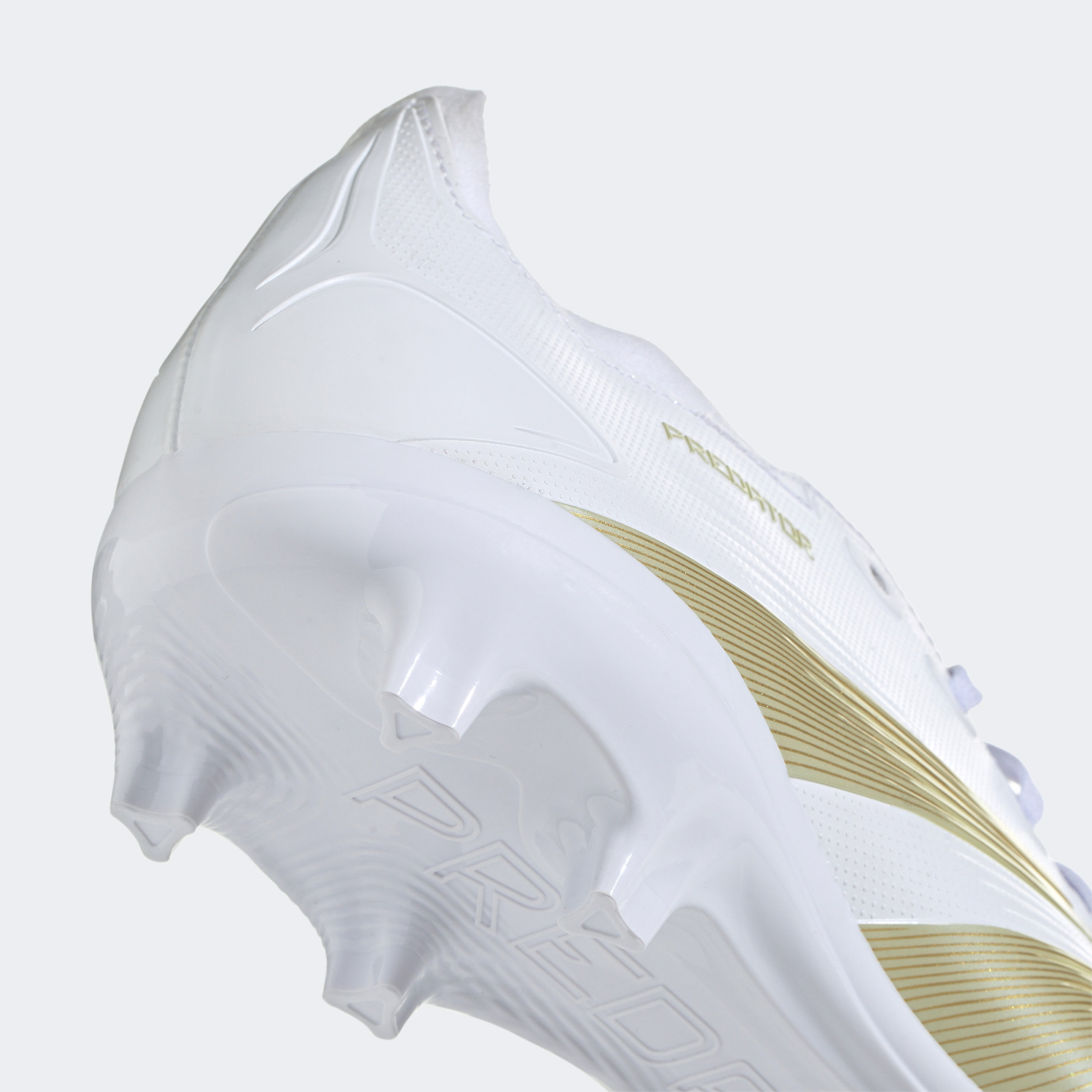 adidas Predator League Fg Erkek Beyaz Çim Saha Kramponu
