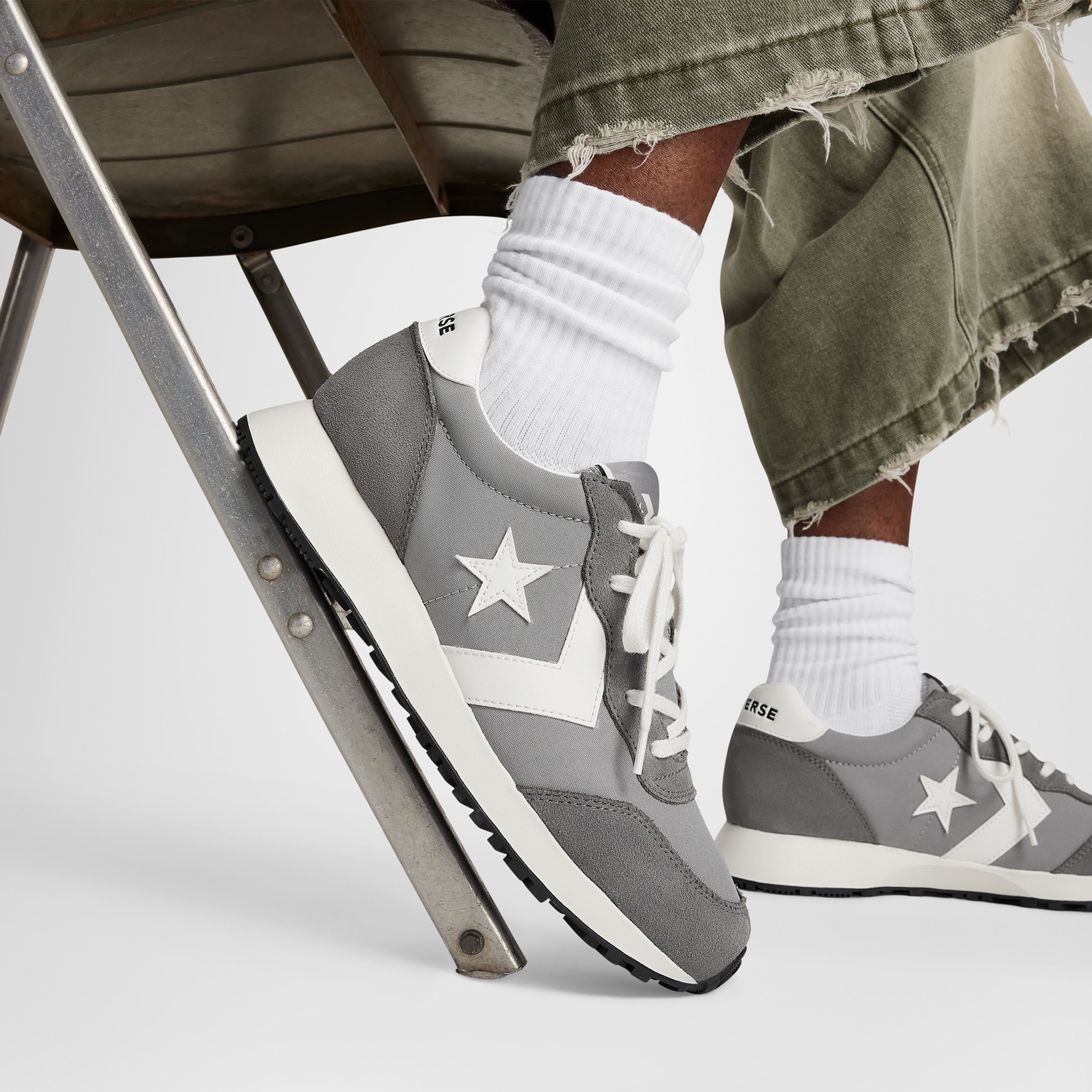 Converse Omega Trainer Kadın Gri Sneaker