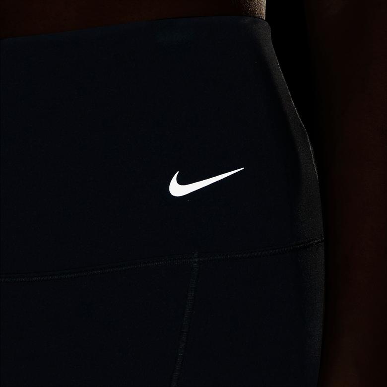 Nike Dri-FIT Zenvy High Rise 8 İnç Kadın Siyah Şort