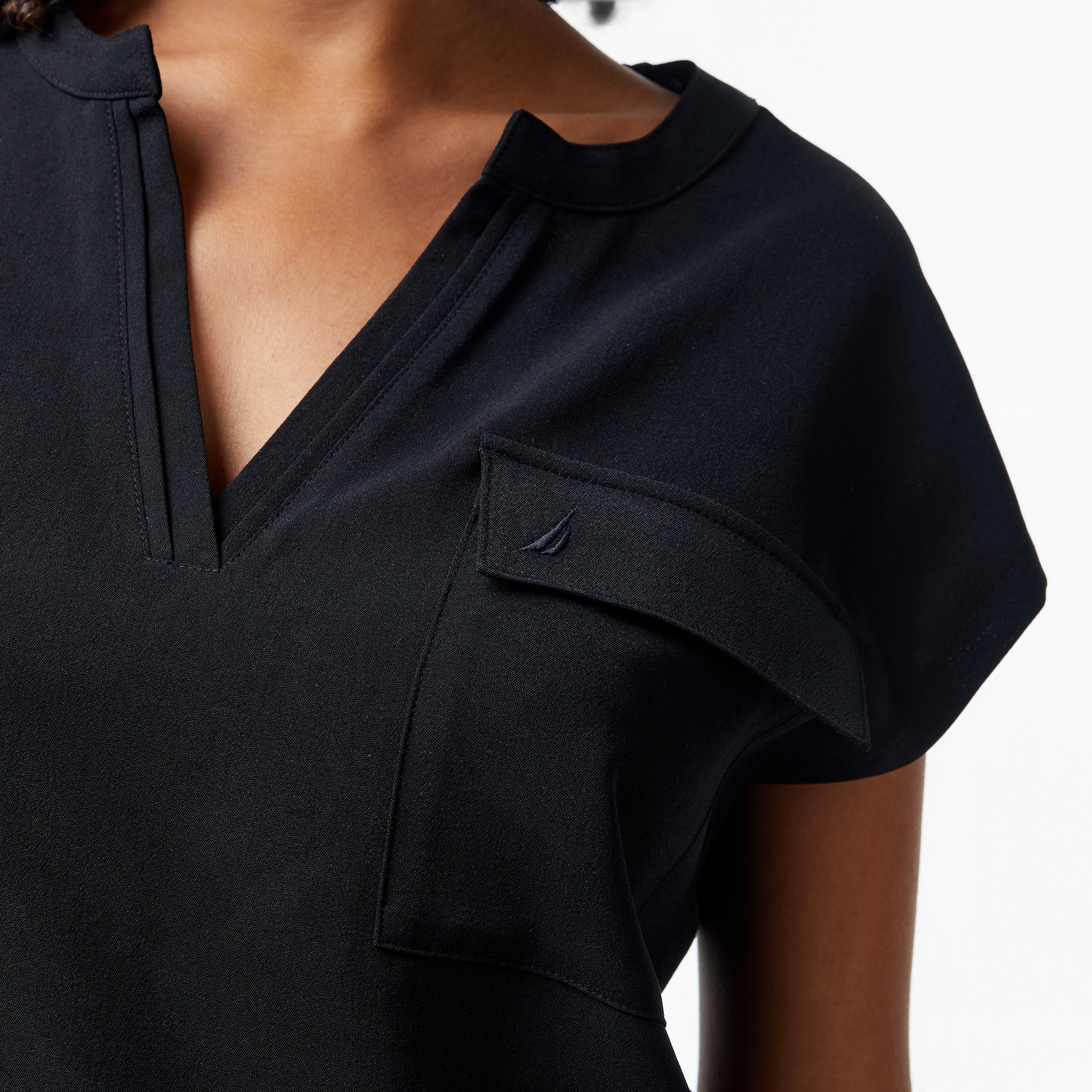 Nautica Kadın Siyah Relaxed Fit Gömlek