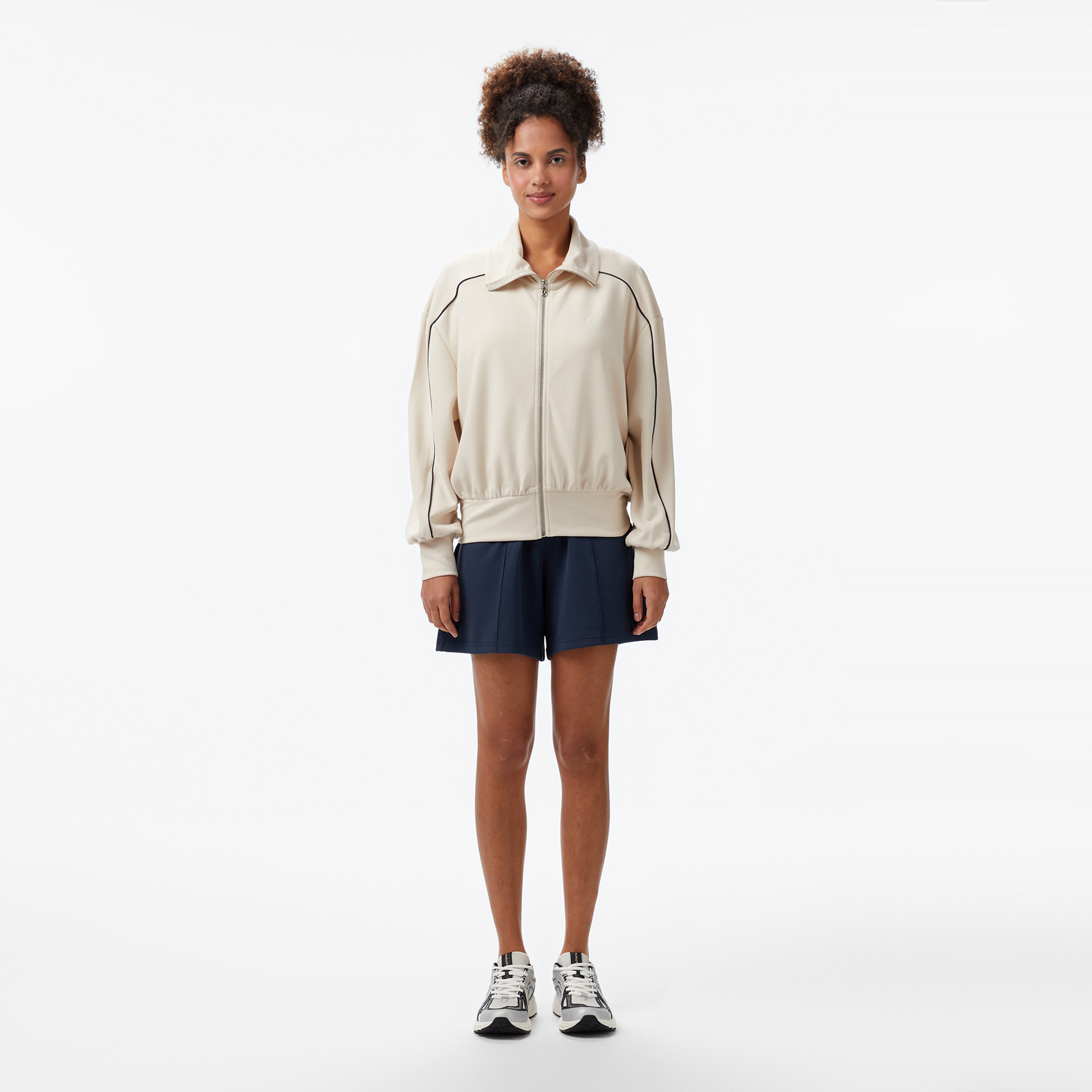 Nautica Kadın Ekru Regular Fit Dik Yaka Sweatshirt