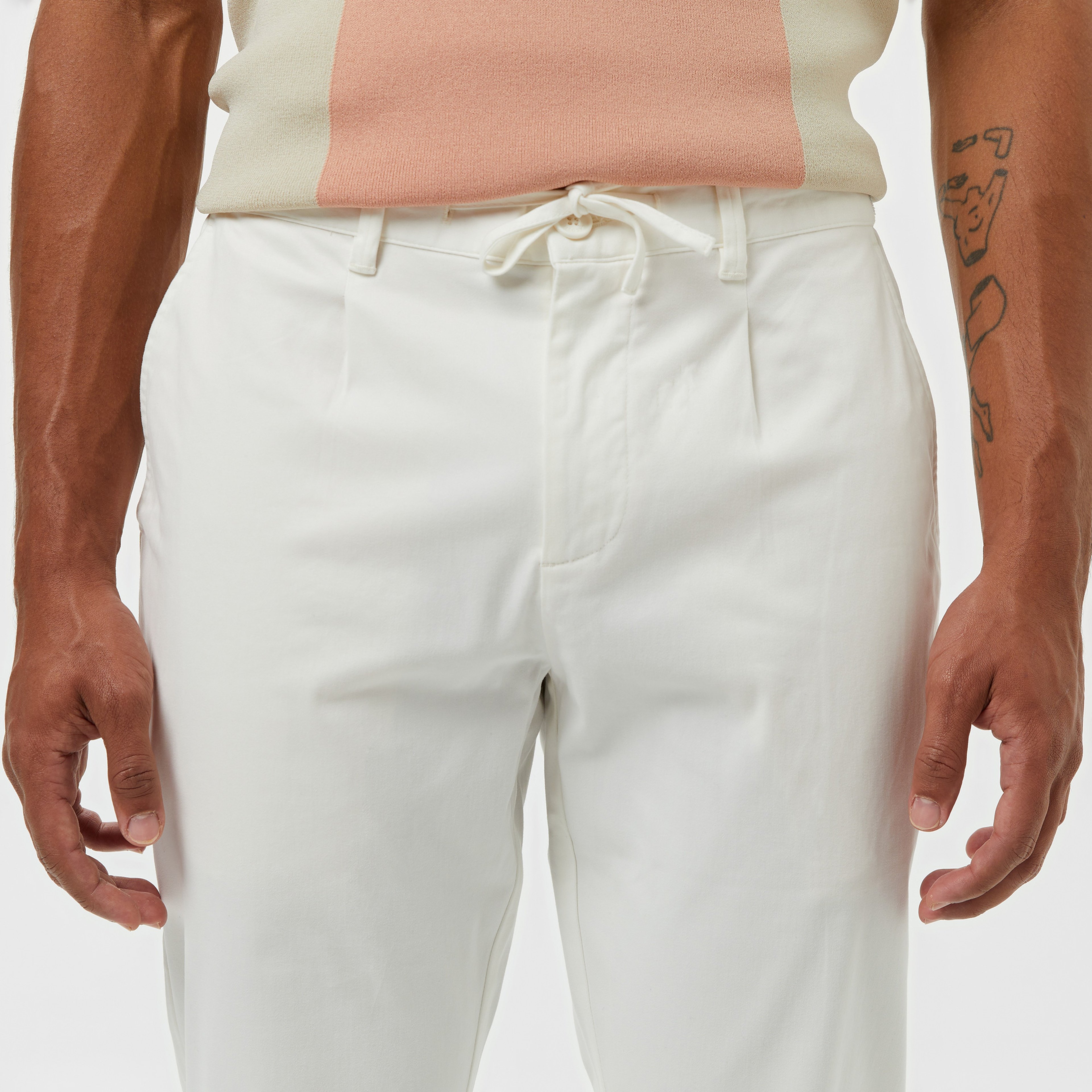 Erkek Tapered Fit Beyaz Pantolon