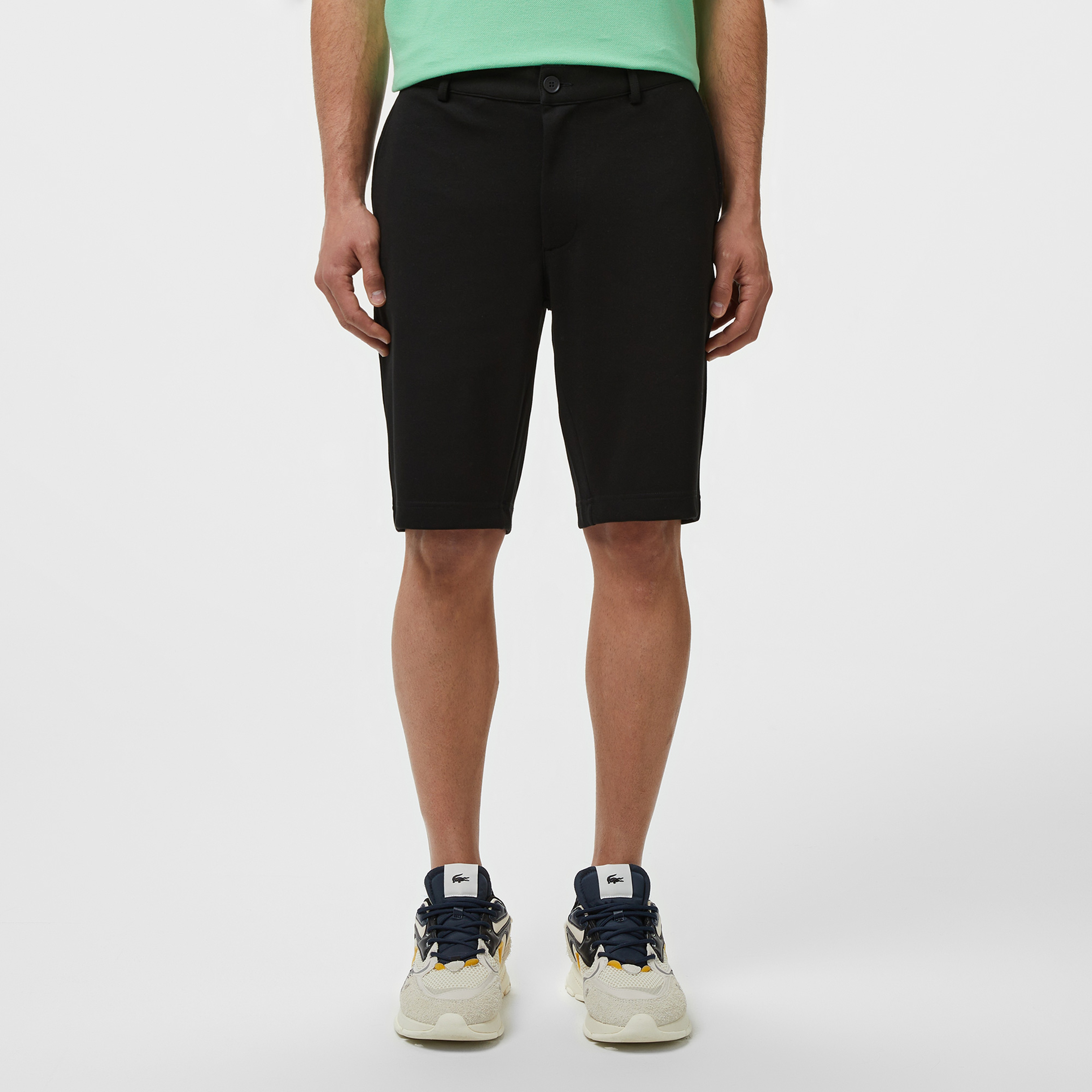 Erkek Tapered Fit Siyah Bermuda Şort