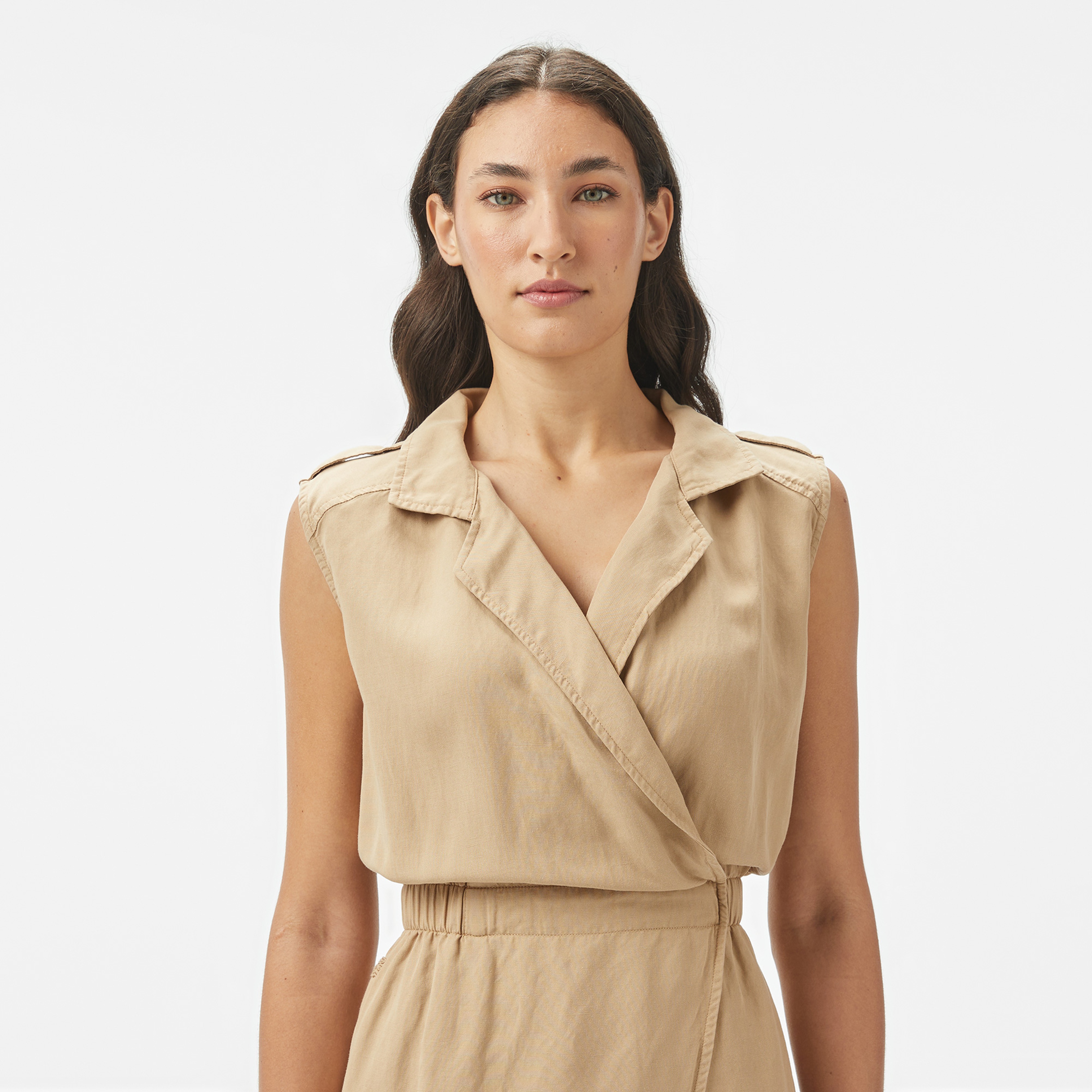 Kadın Classic Fit Kolsuz Bej Elbise