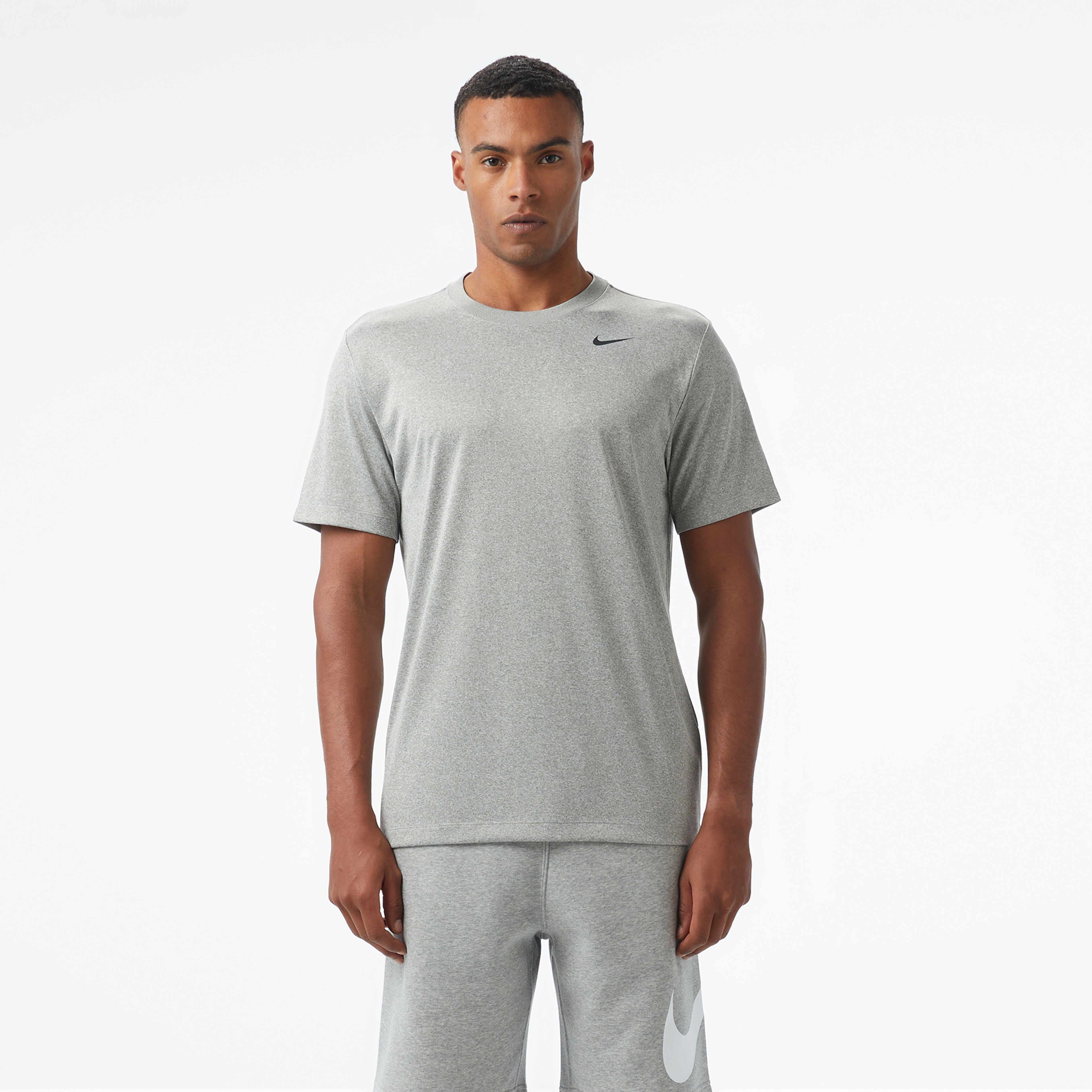 Nike Dri-Fit Reset Erkek Gri T-Shirt