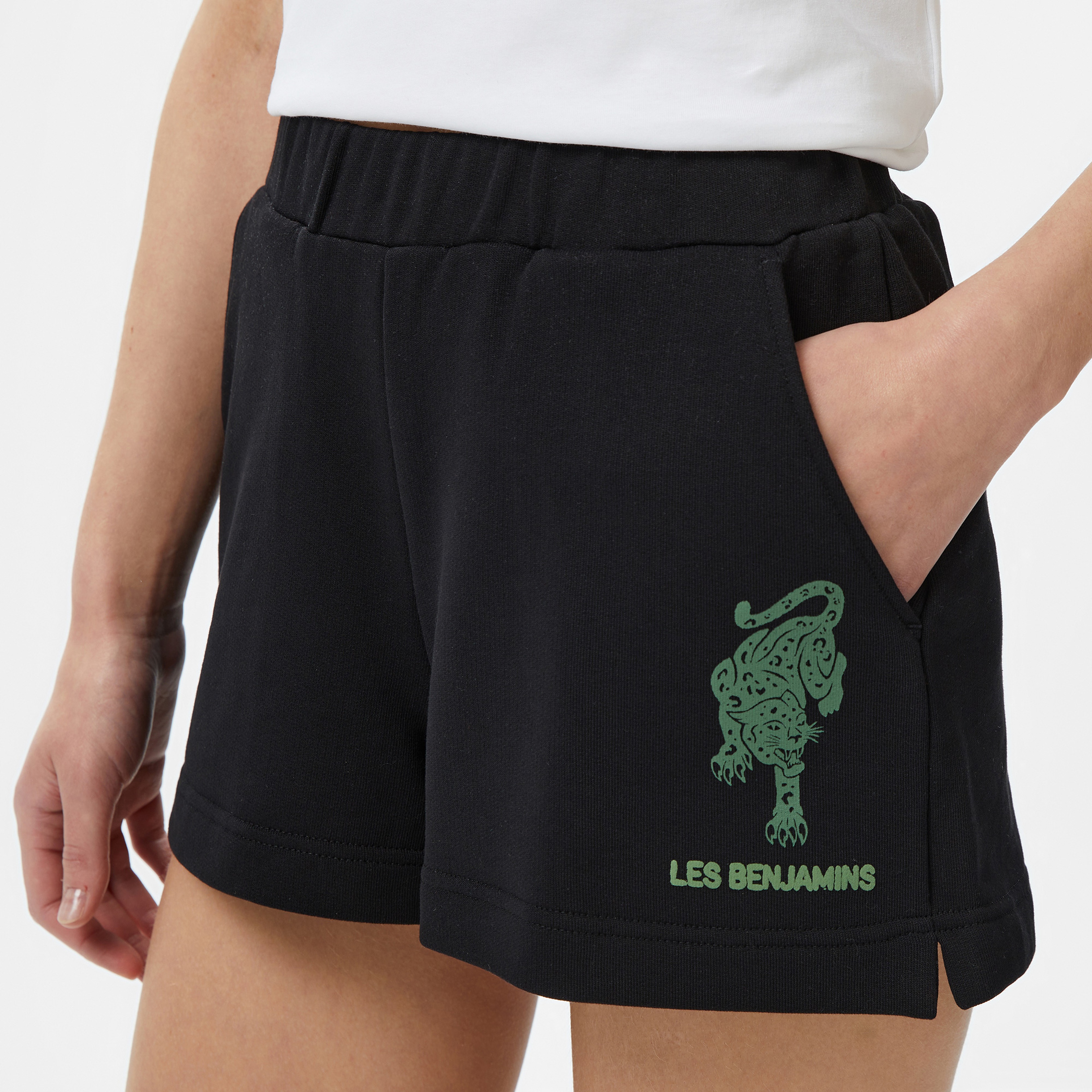 Les Benjamins 001 Kadın Siyah Şort