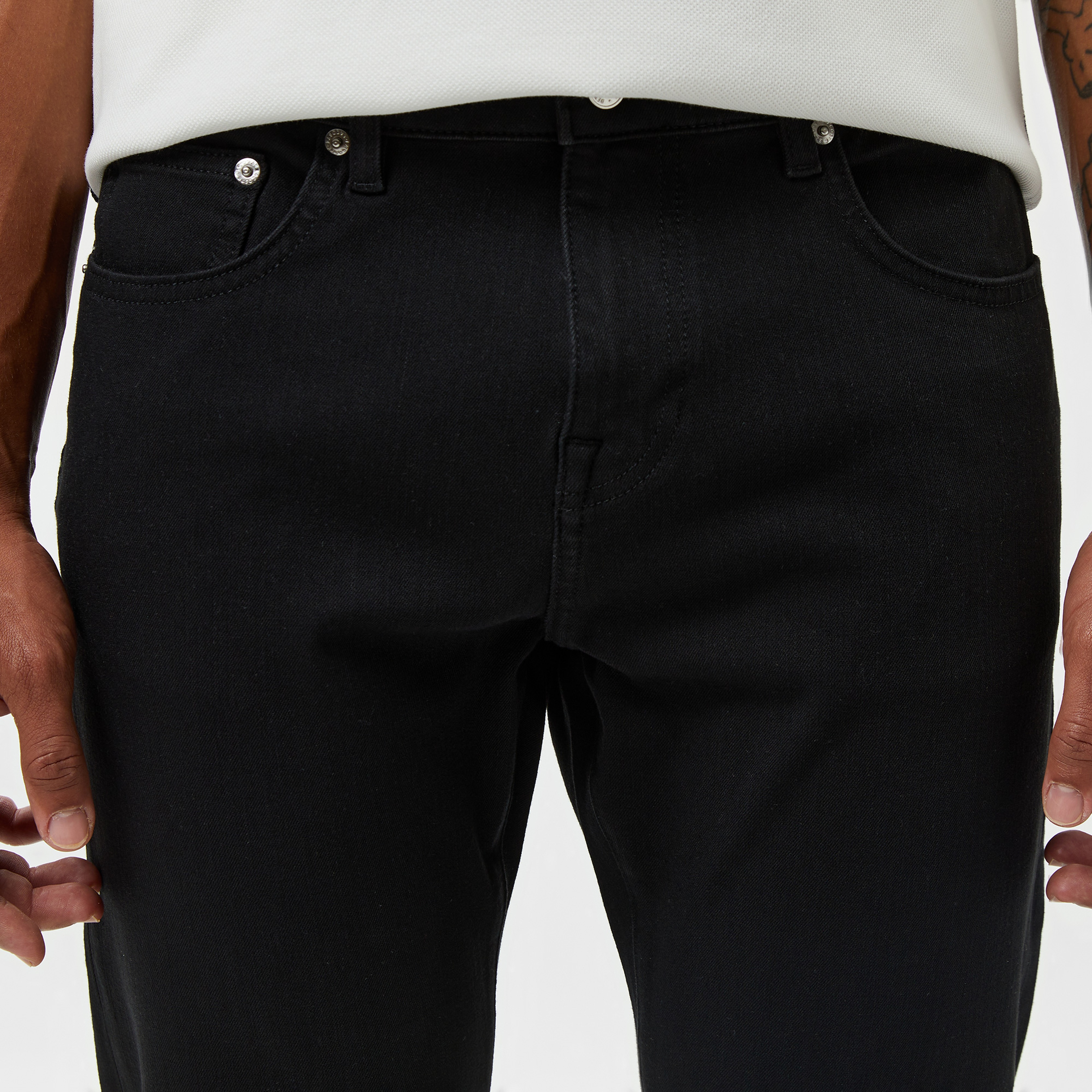 Lacoste Erkek Classic Fit Siyah Jean Pantolon