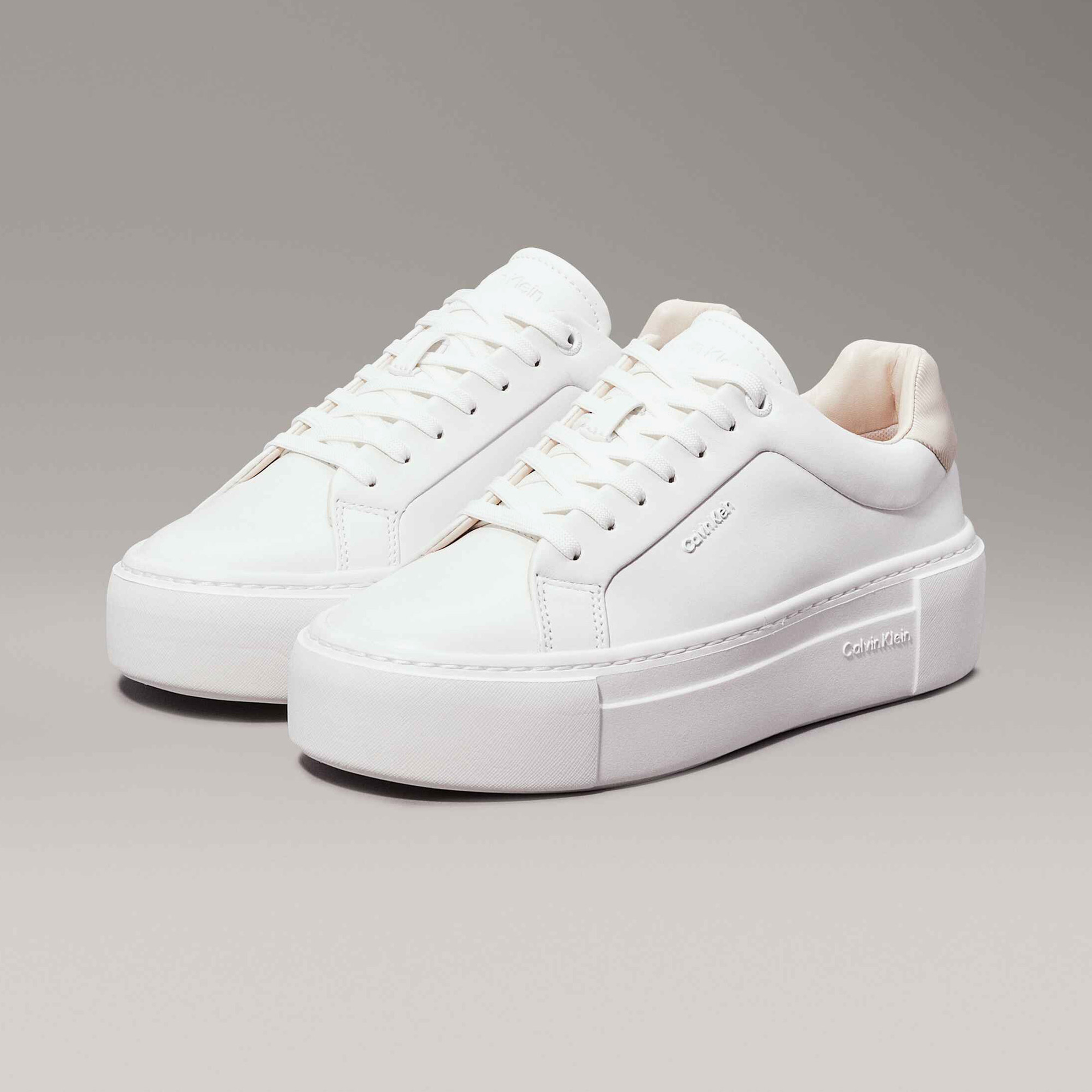 Calvin Klein Kadın Beyaz Sneaker