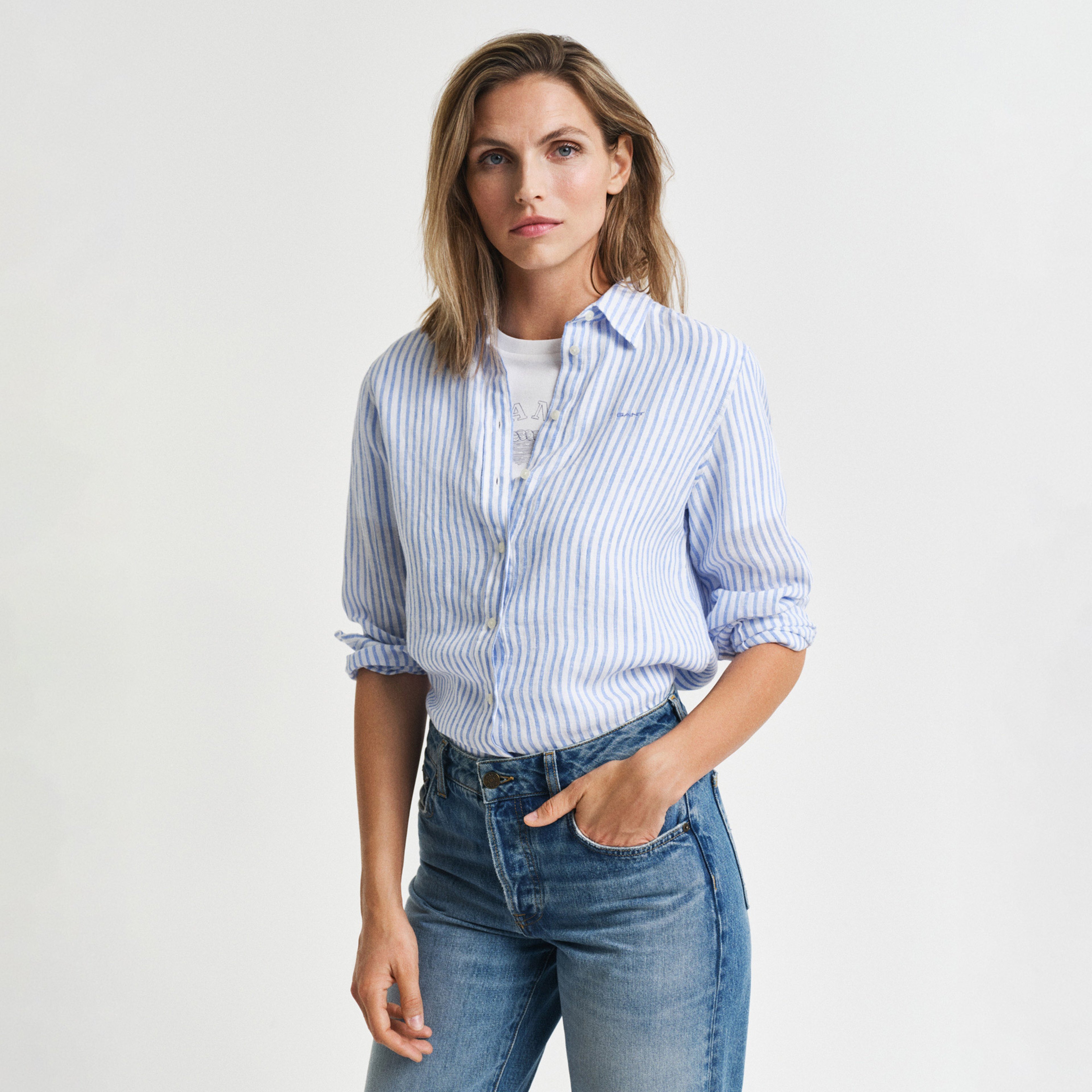 GANT Kadın Mavi Regular Fit Klasik Yaka Çizgili Keten Gömlek